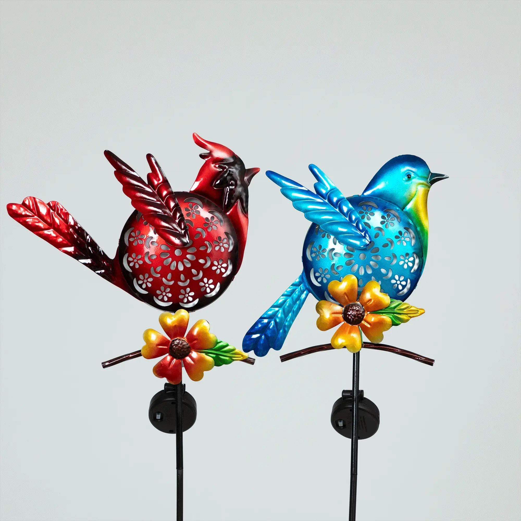 Tweeting Bird Solar Garden Stake - Image 2