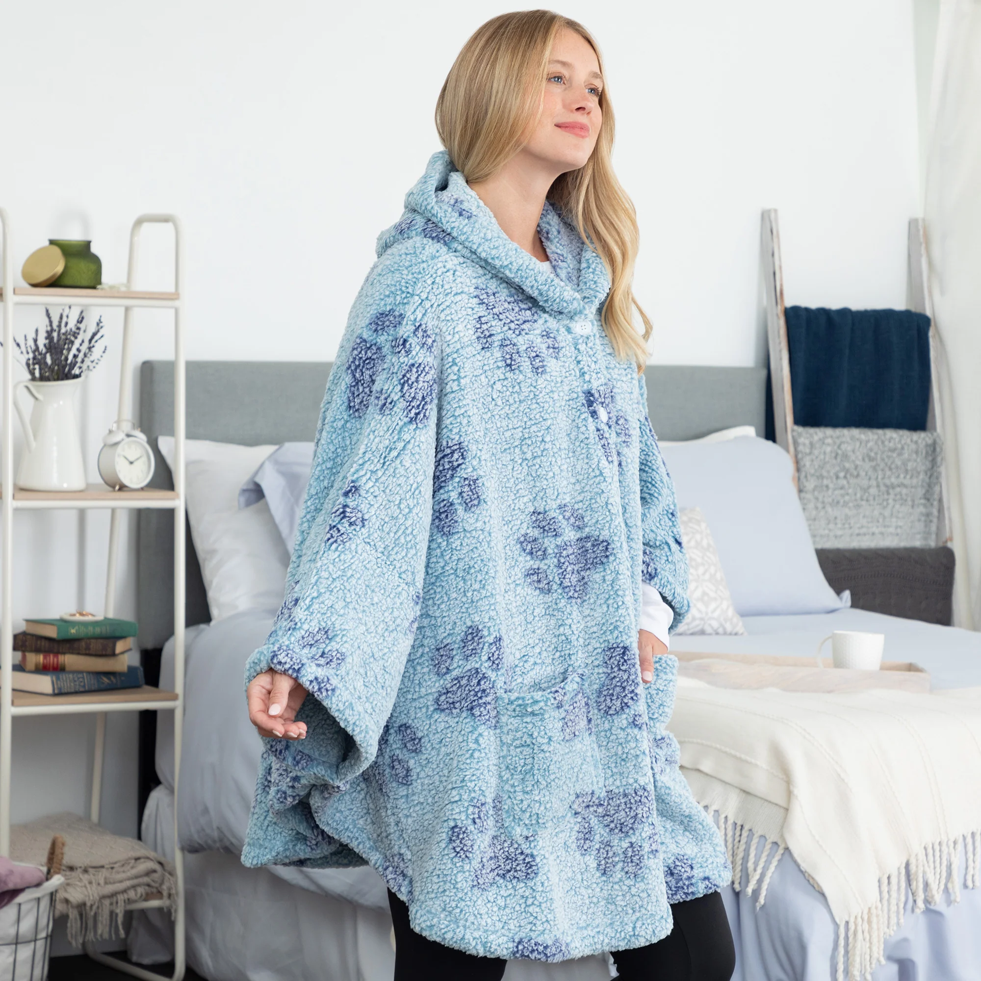 Cozy in Paws Plush Sherpa Fleece Hooded Cape with Pockets - Image 11