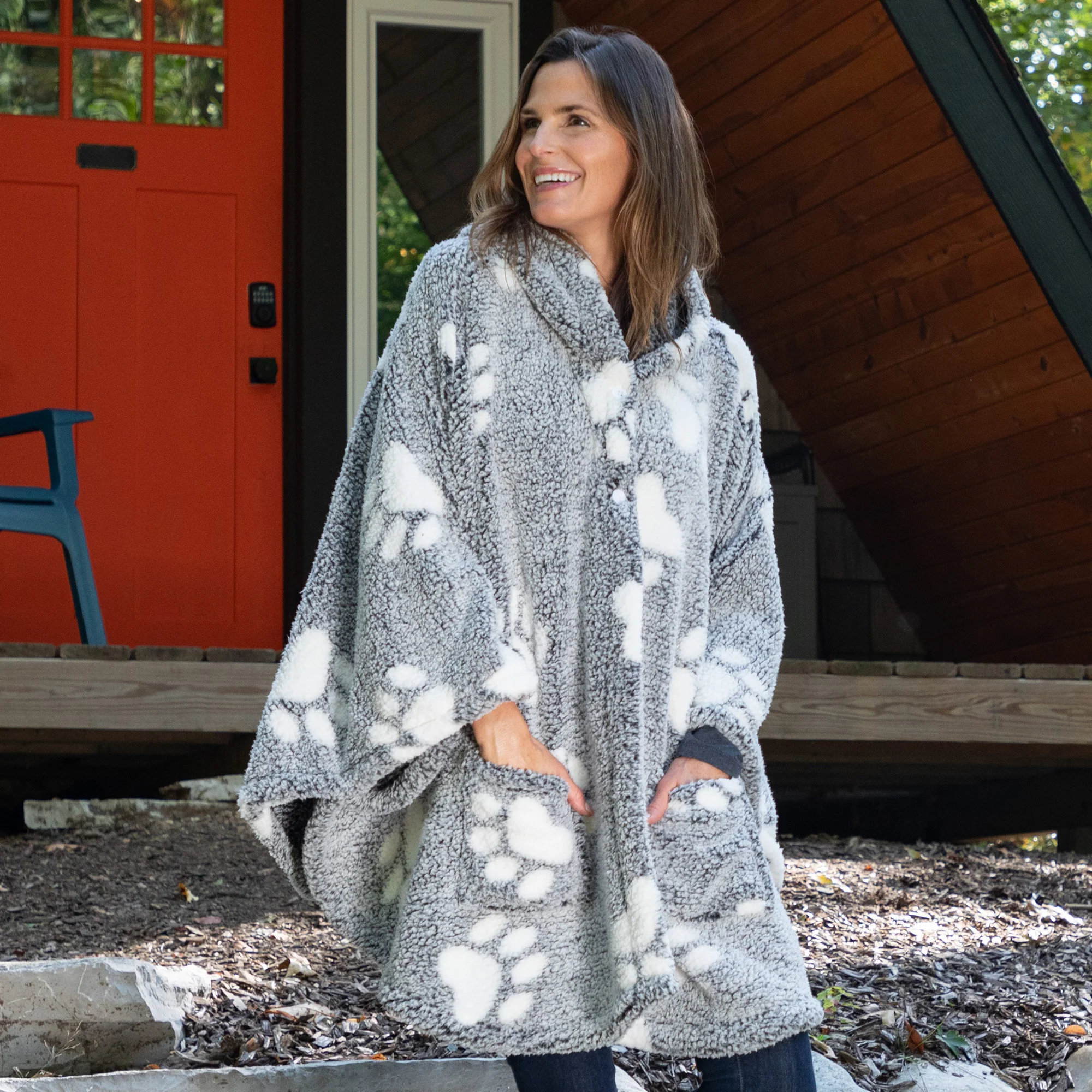 Cozy in Paws Plush Sherpa Fleece Hooded Cape with Pockets - Image 15