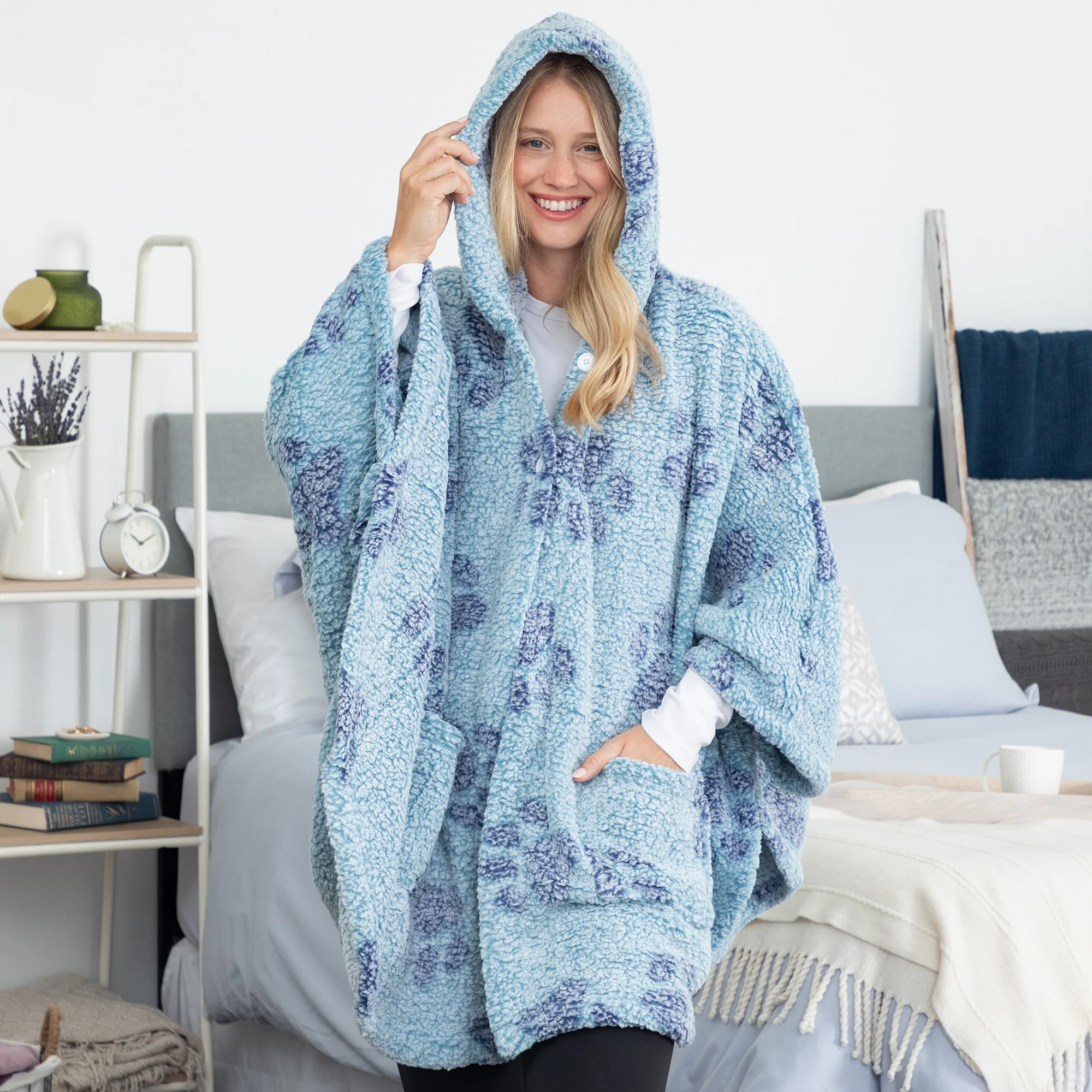 Cozy in Paws Plush Sherpa Fleece Hooded Cape with Pockets - Image 9