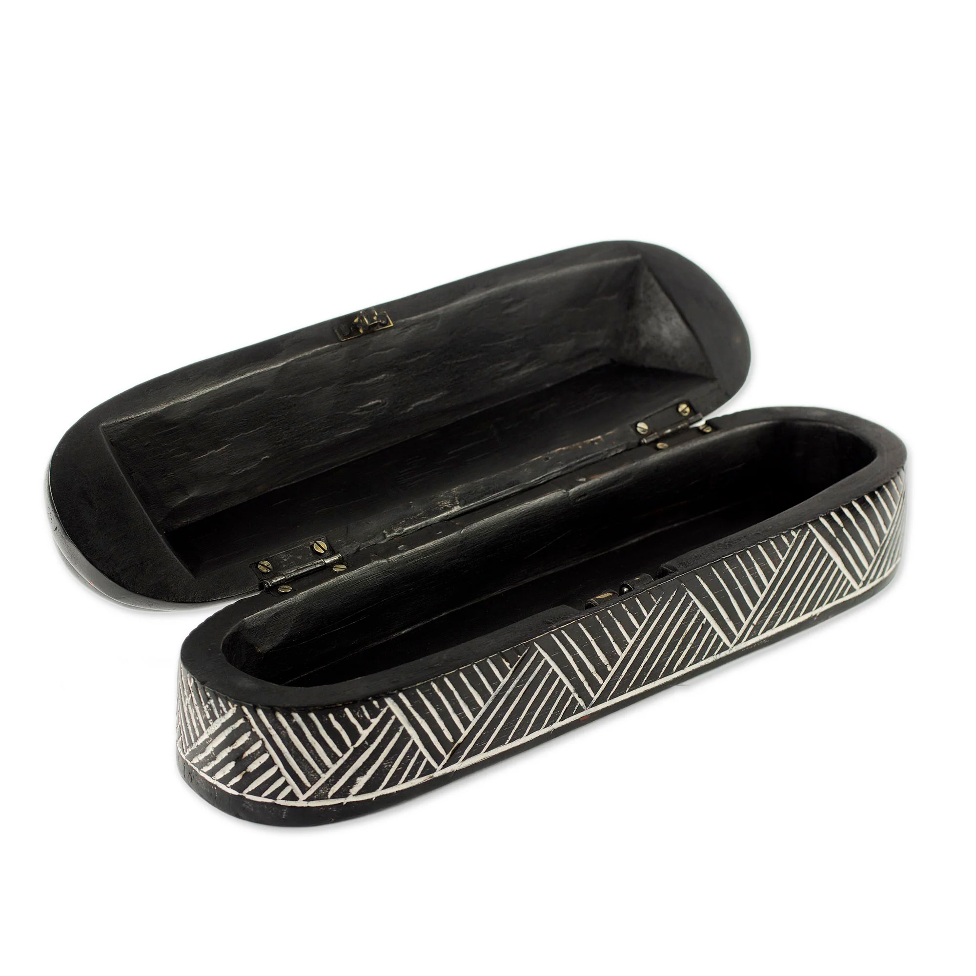 A Love that is Good Ghanaian Hand Carved Hinged Decorative Box in Wood - Image 3