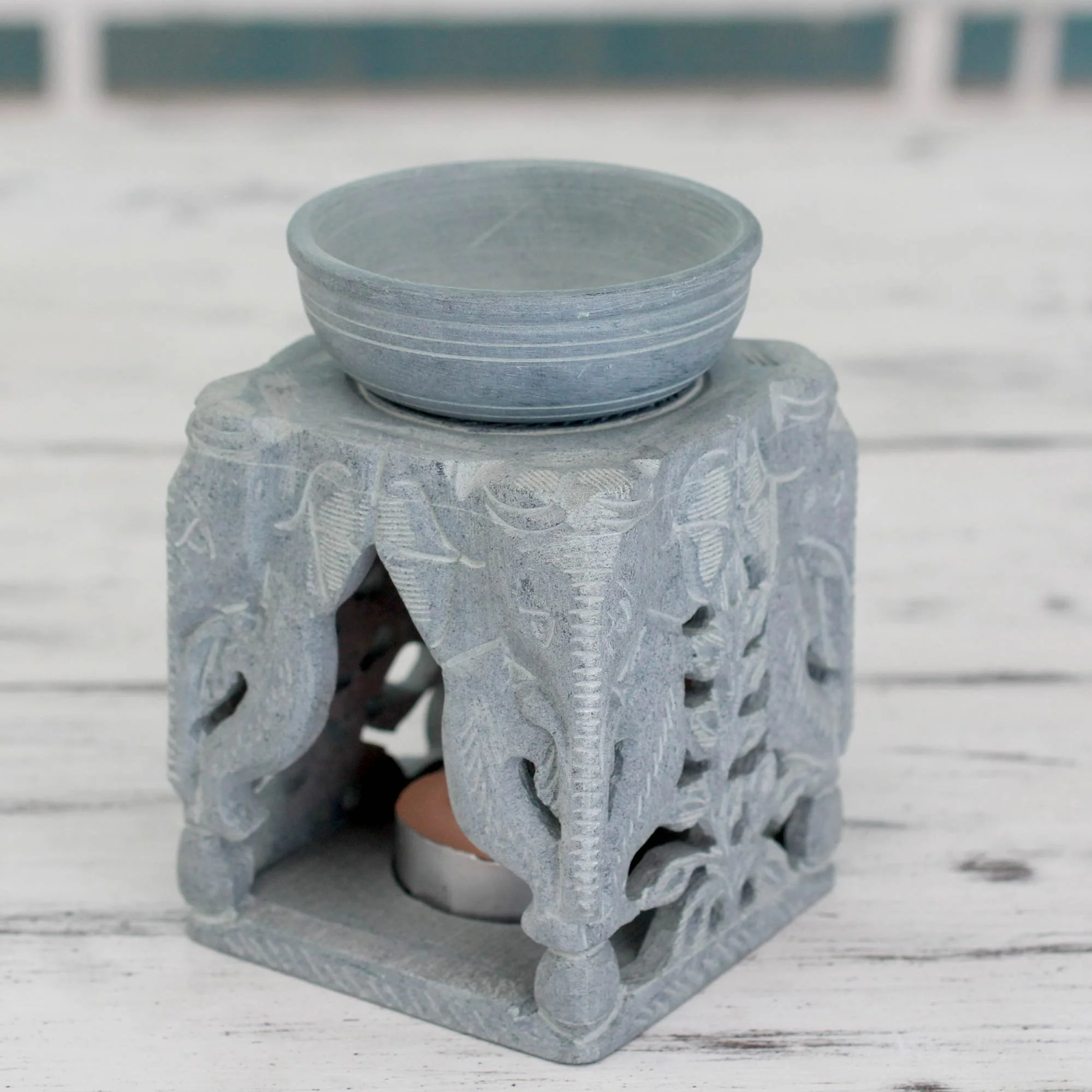 Agra Elephants Oil Warmer Hand-carved of Soapstone - Image 3