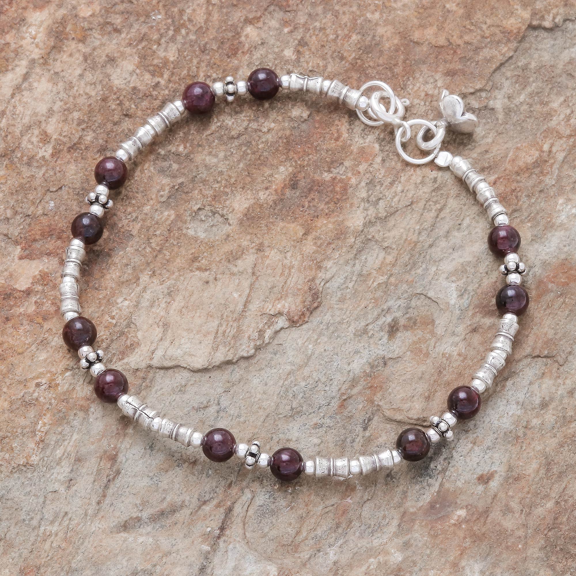 Antique Hill Tribe Hill Tribe Garnet Beaded Bracelet from Thailand - Image 3