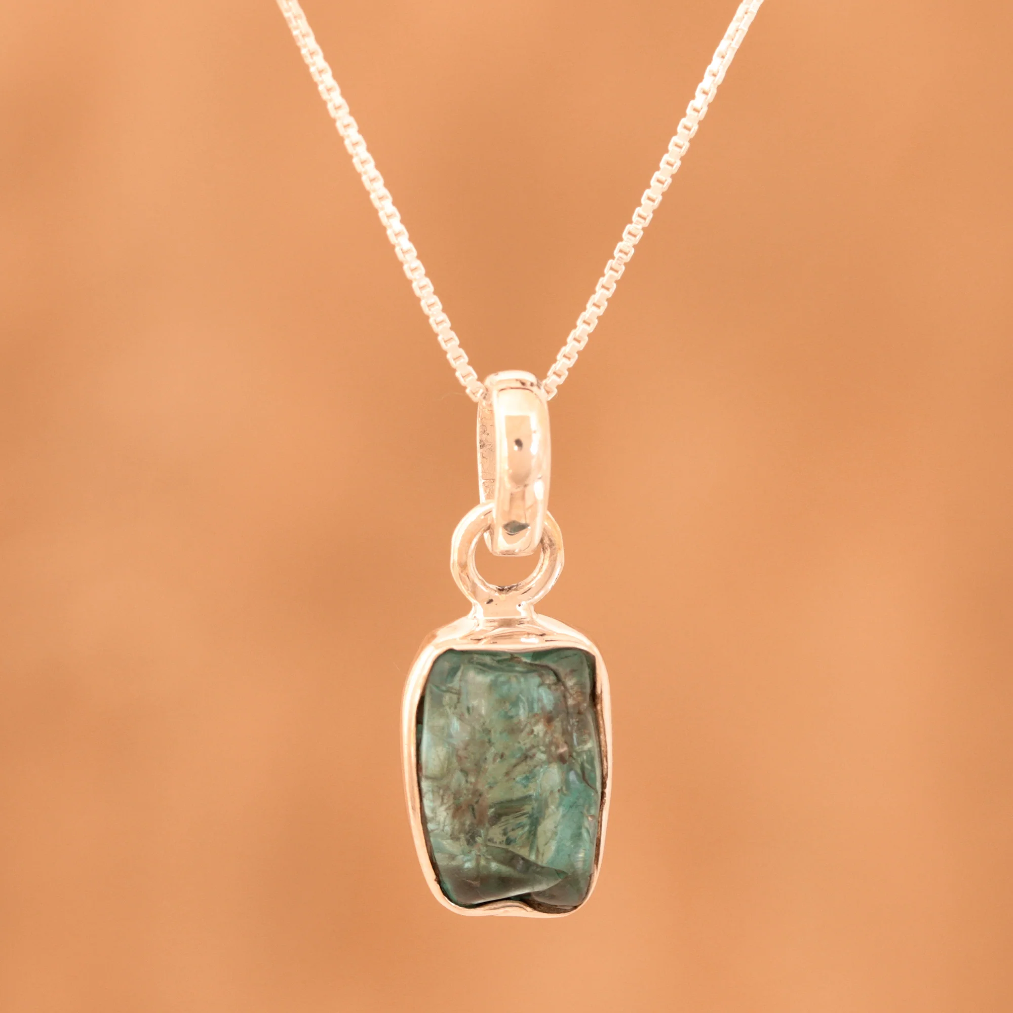 Appealing Sea Apatite Nugget Pendant Necklace Crafted in India - Image 3