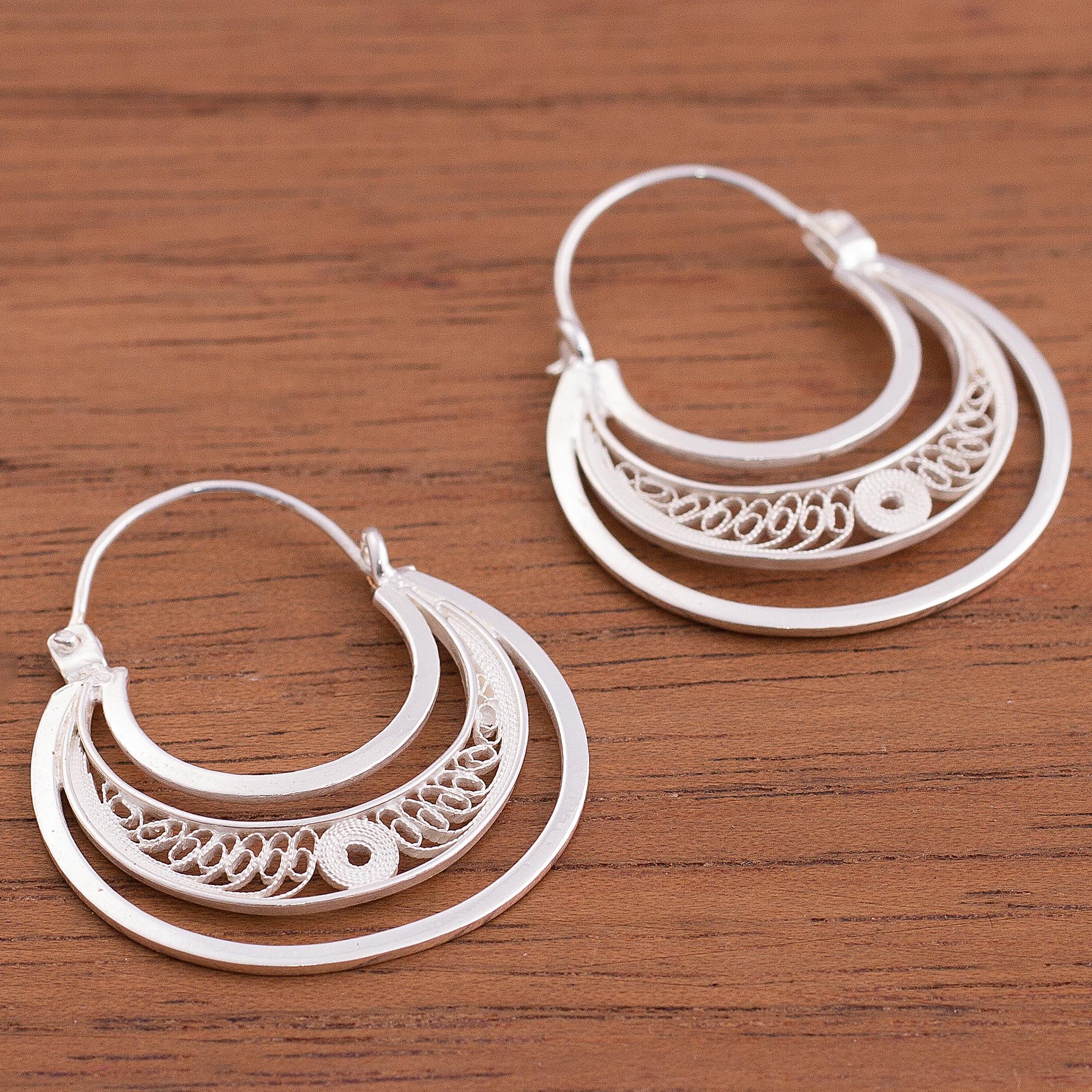 Artisanal Crescent Moons Sterling Silver Filigree Hoop Earrings from Peru - Image 3