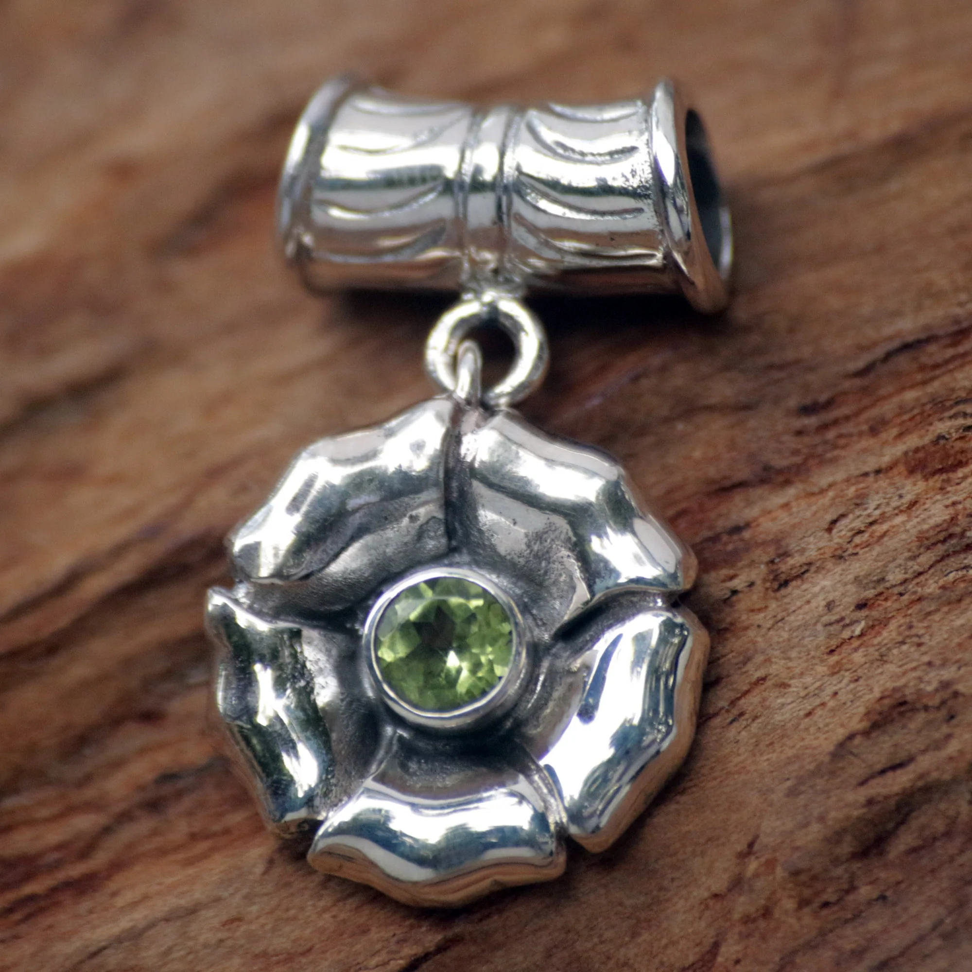 August Poppy Peridot Handmade Flower Pendant - Image 4