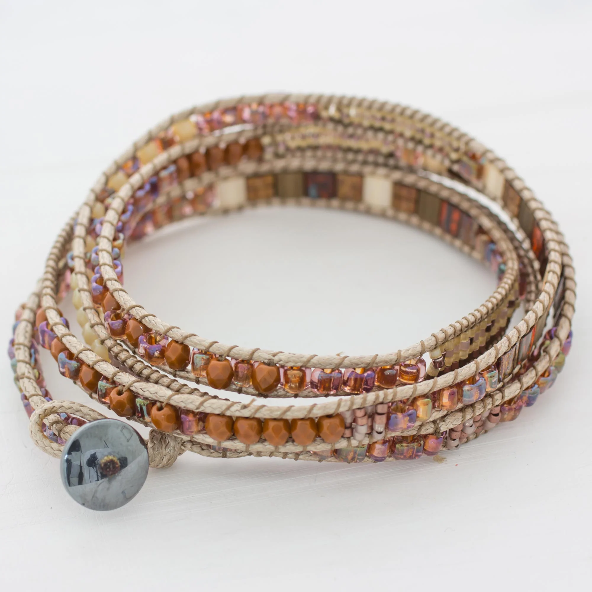 Autumn Sweetness Glass Beaded Wrap Bracelet in Beige from Guatemala - Image 3