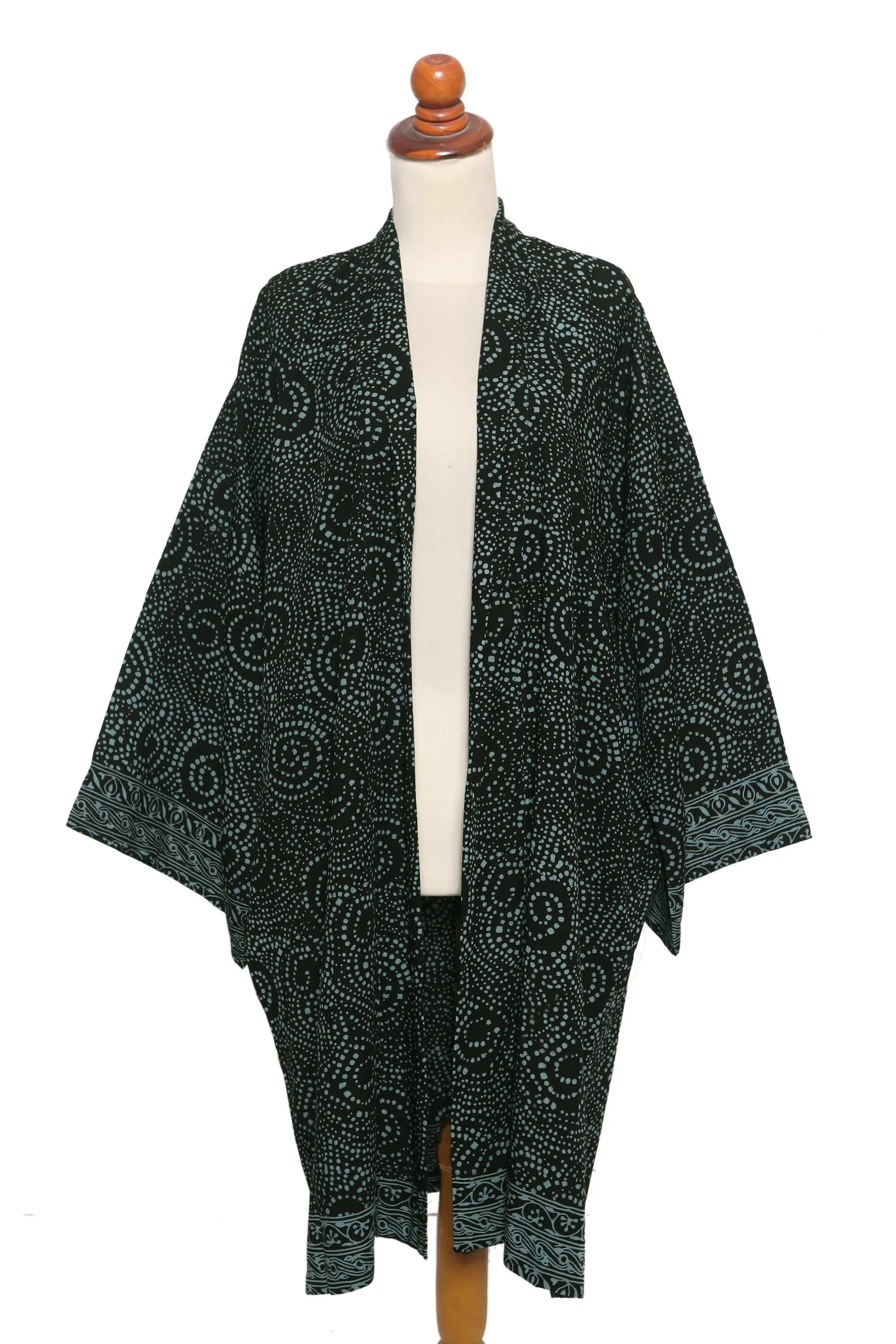 Azure Elegance Handmade Batik Printed Rayon Robe - Image 4