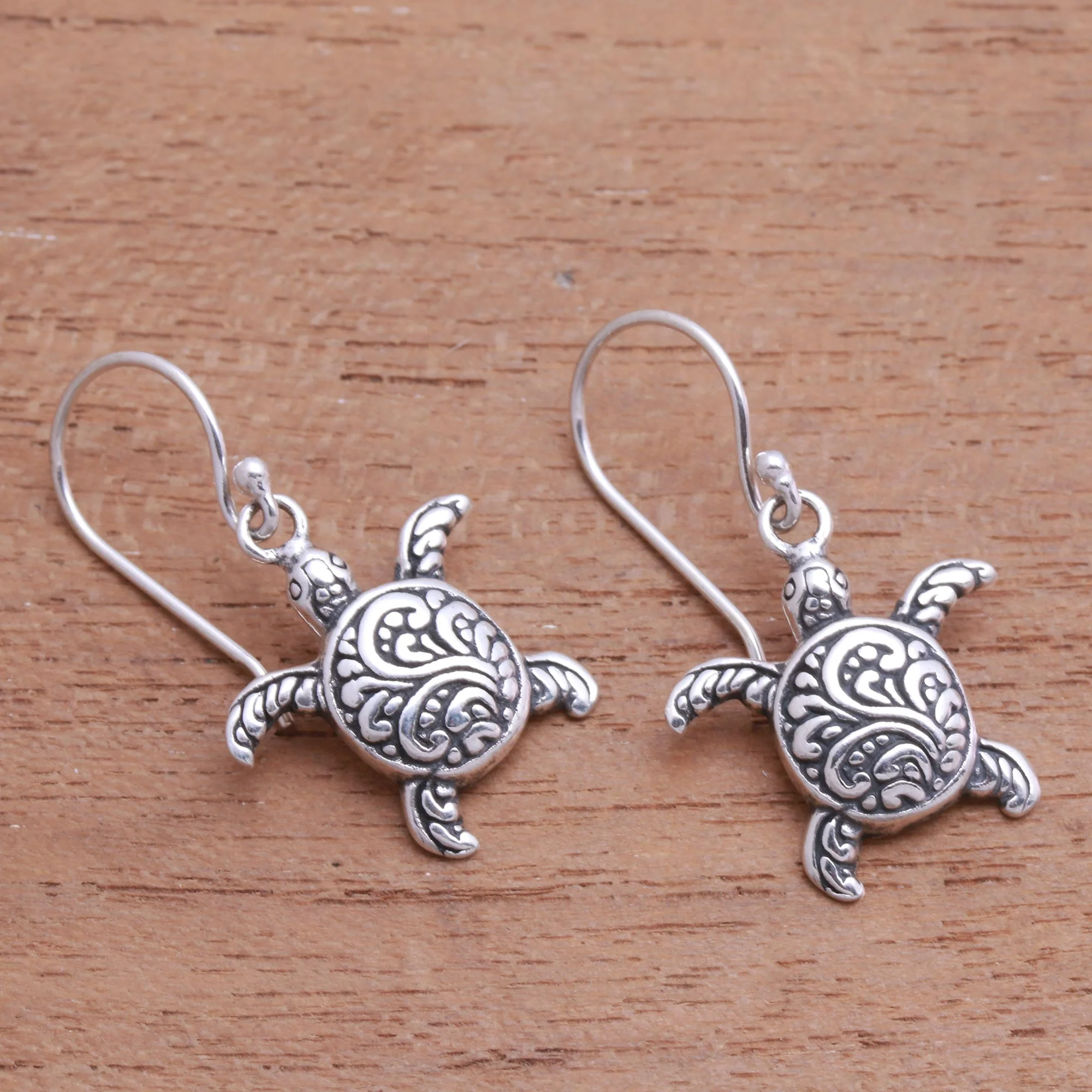 Baby Turtles Sterling Silver Sea Turtle Dangle Earrings from Bali - Image 4