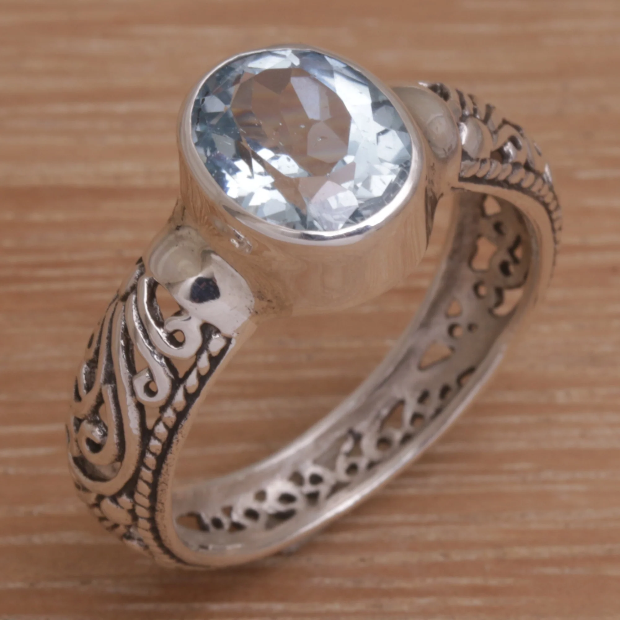 Bali Beauty Balinese Blue Topaz and Sterling Silver Single Stone Ring - Image 3
