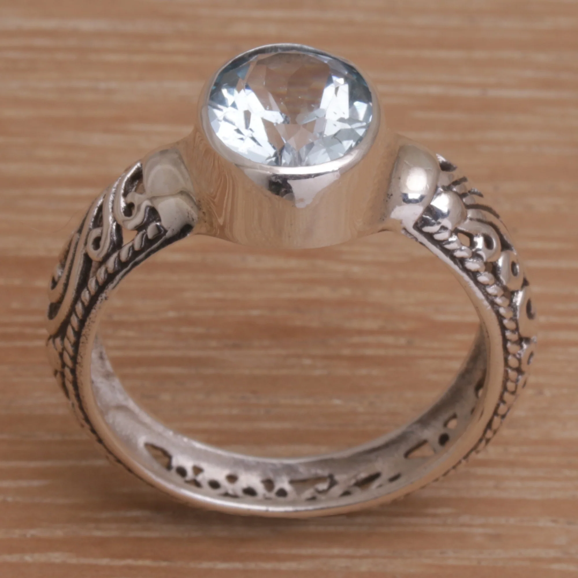 Bali Beauty Balinese Blue Topaz and Sterling Silver Single Stone Ring - Image 4