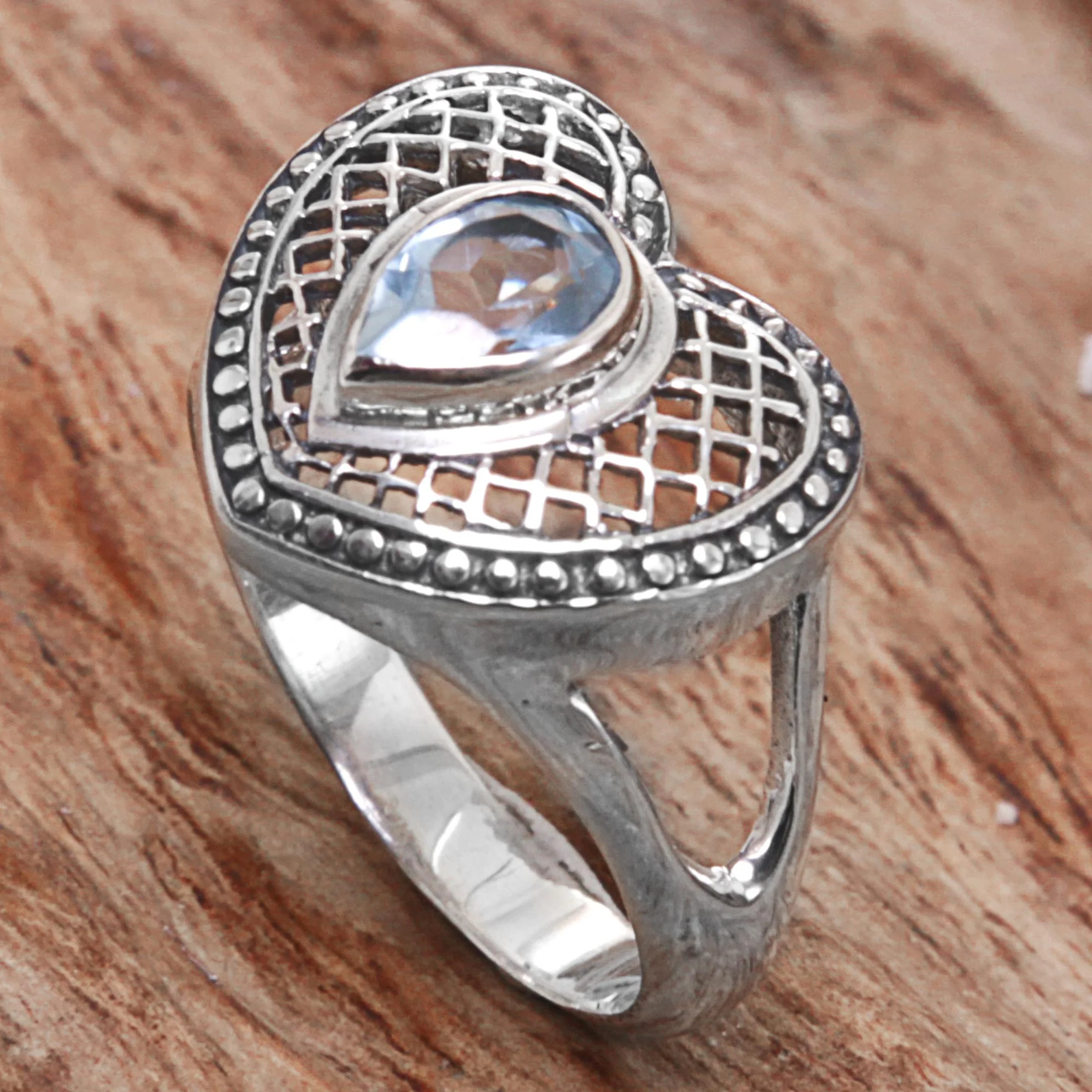 Bali Heart in Blue Sterling Silver Blue Topaz Heart Cocktail Ring Indonesia - Image 3