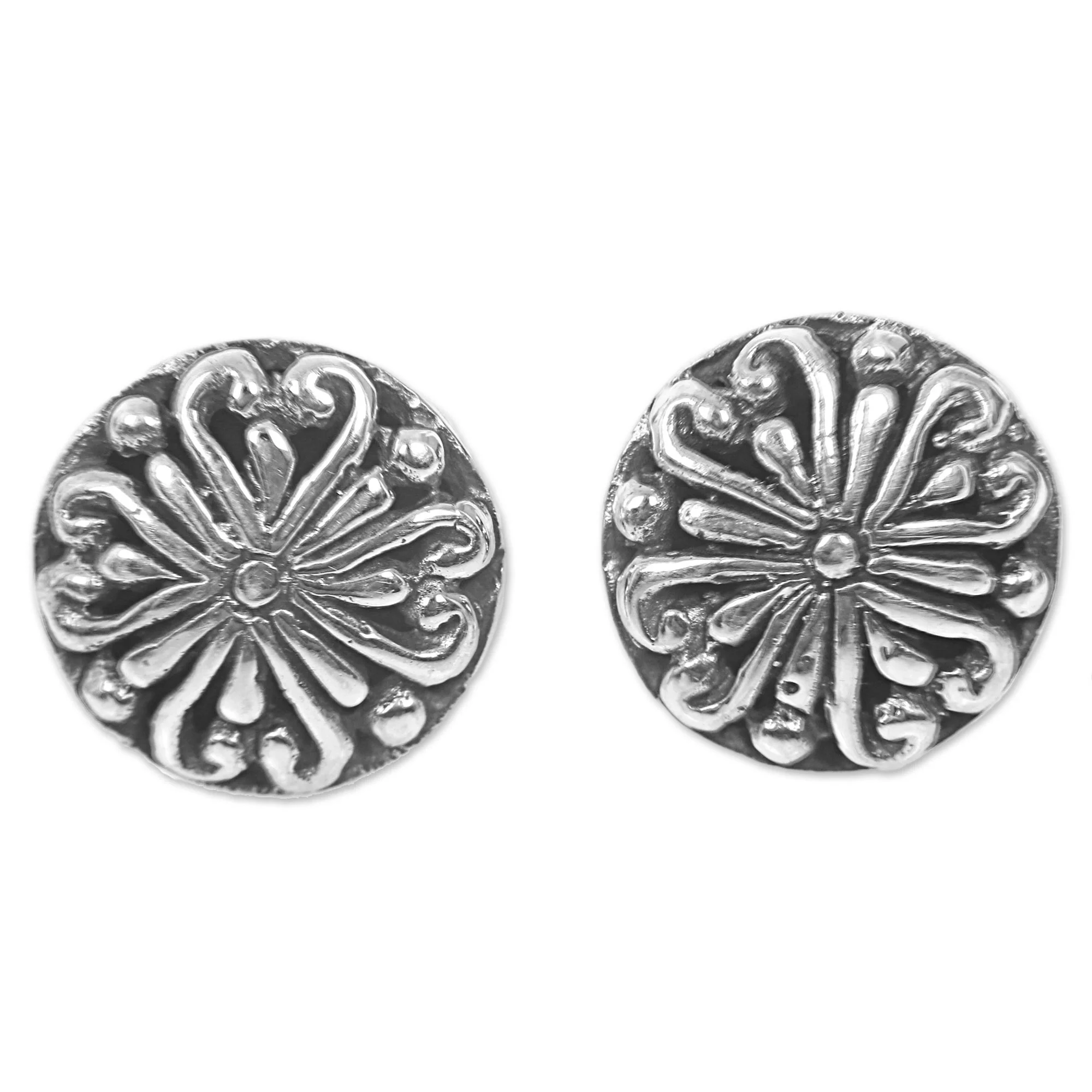 Bali Whirlpool Silver Stud Earrings - Image 2