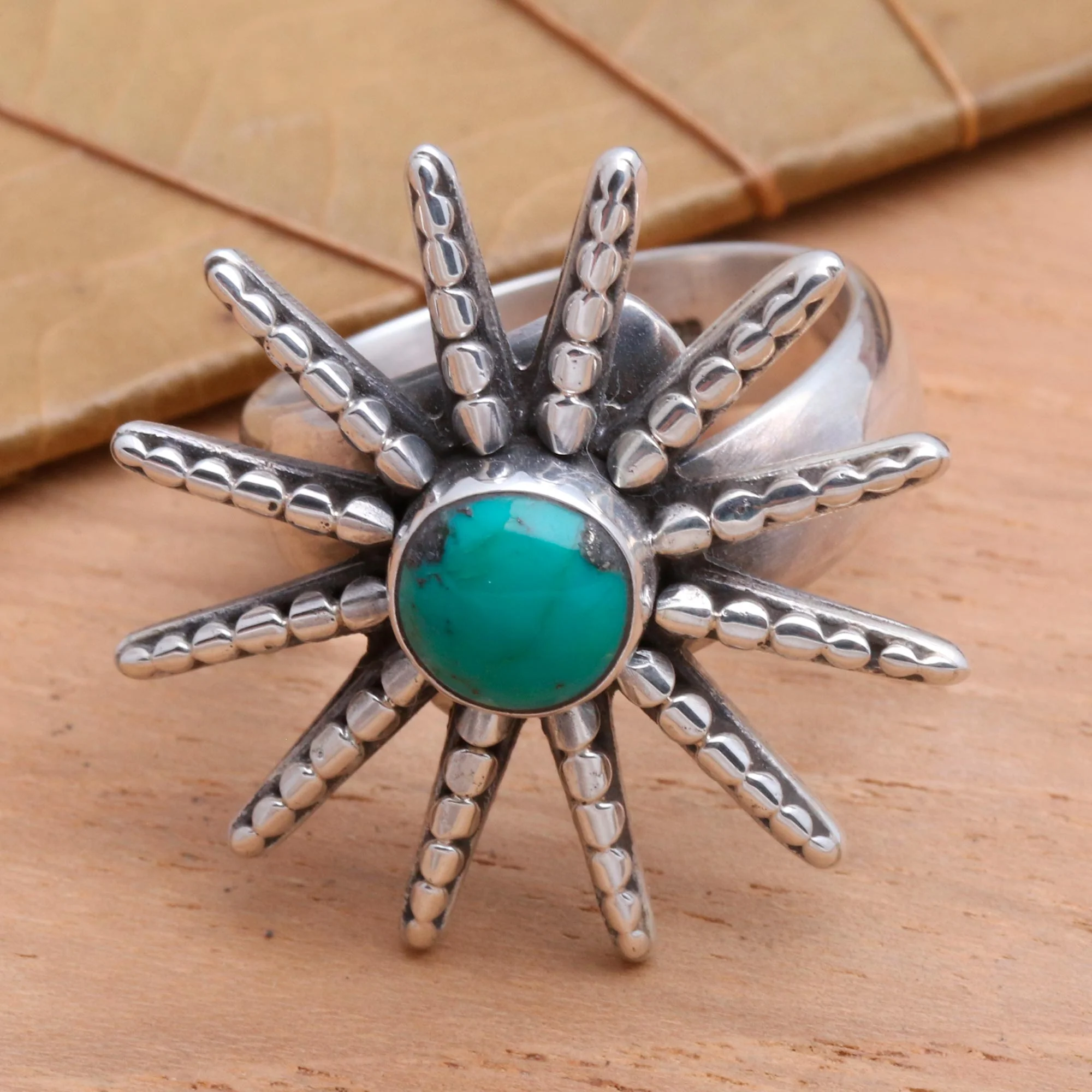 Balinese Sunshine Sterling silver cocktail ring - Image 4