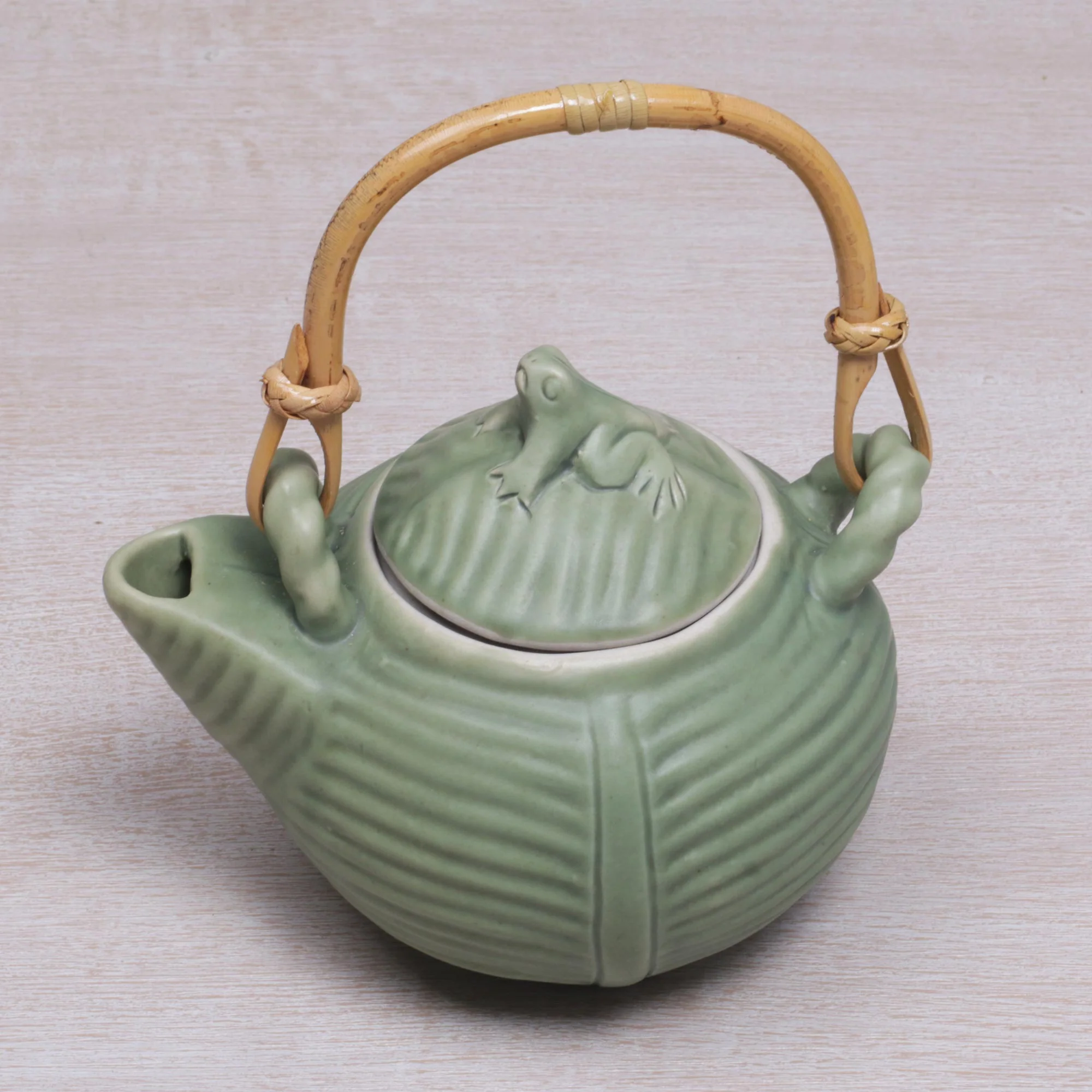Banana Frog Hand Crafted Green Ceramic Frog Motif Teapot