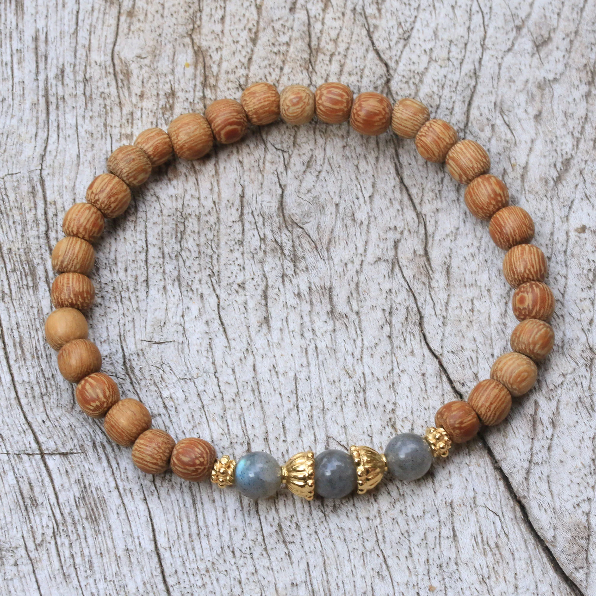 Batuan Harmony Coconut Wood and Labradorite Beaded Stretch Bracelet - Image 3