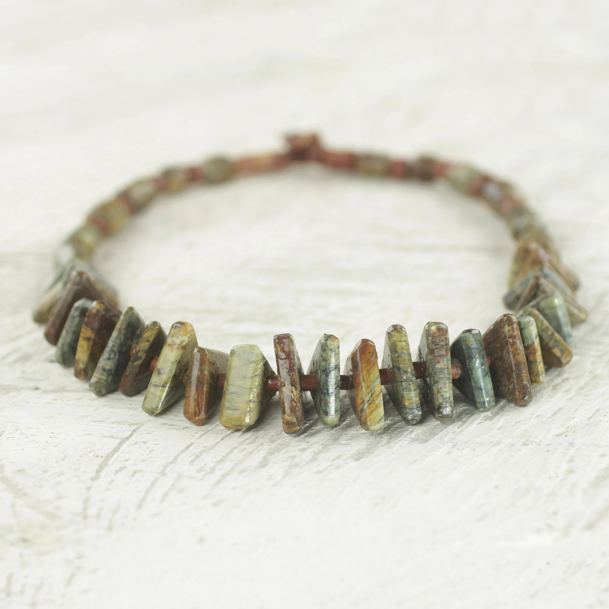 Beautiful Adom Soapstone and Bauxite Beaded Pendant Necklace from Ghana - Image 4