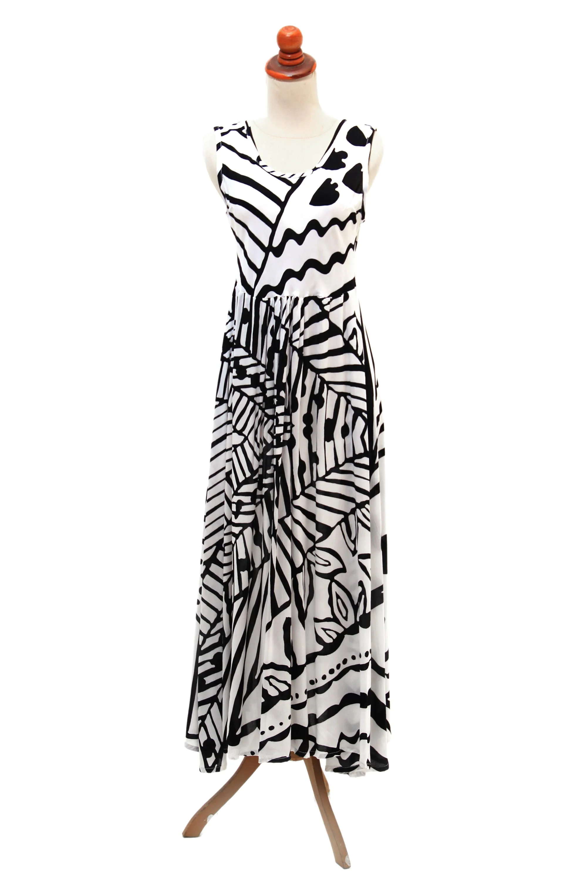 Black and White Jungle Onyx and Eggshell Rayon A-Line Dress from Bali - Image 5