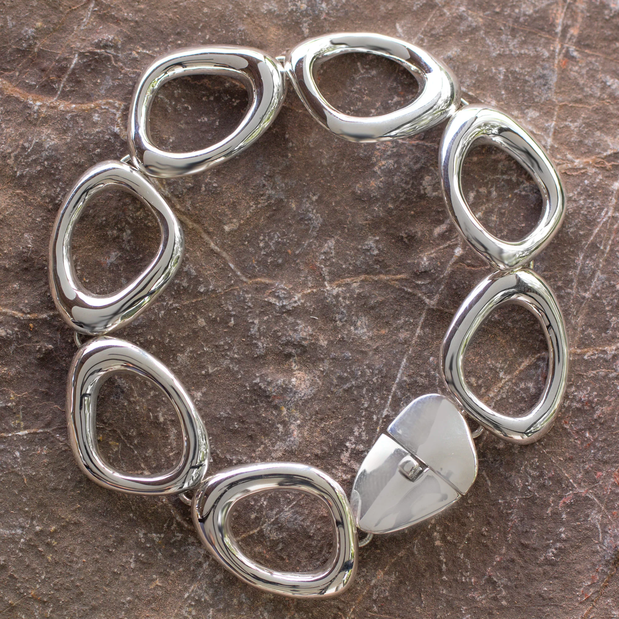 Bold Curves Mexican Handmade Taxco Silver Link Bracelet - Image 3