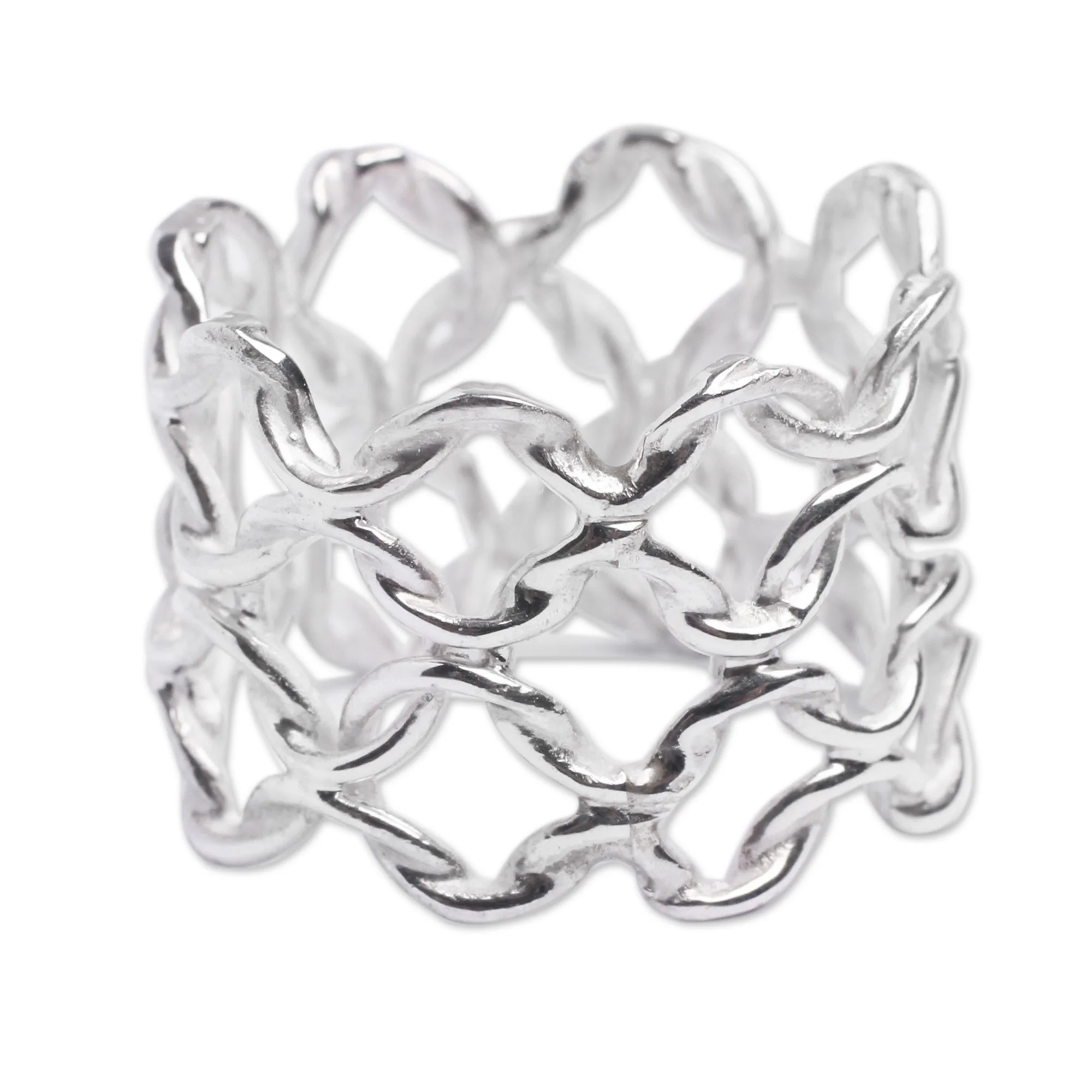 Boldly Elegant Andean Silver Ring Wide Band Chain Mail Pattern from Peru - Image 2