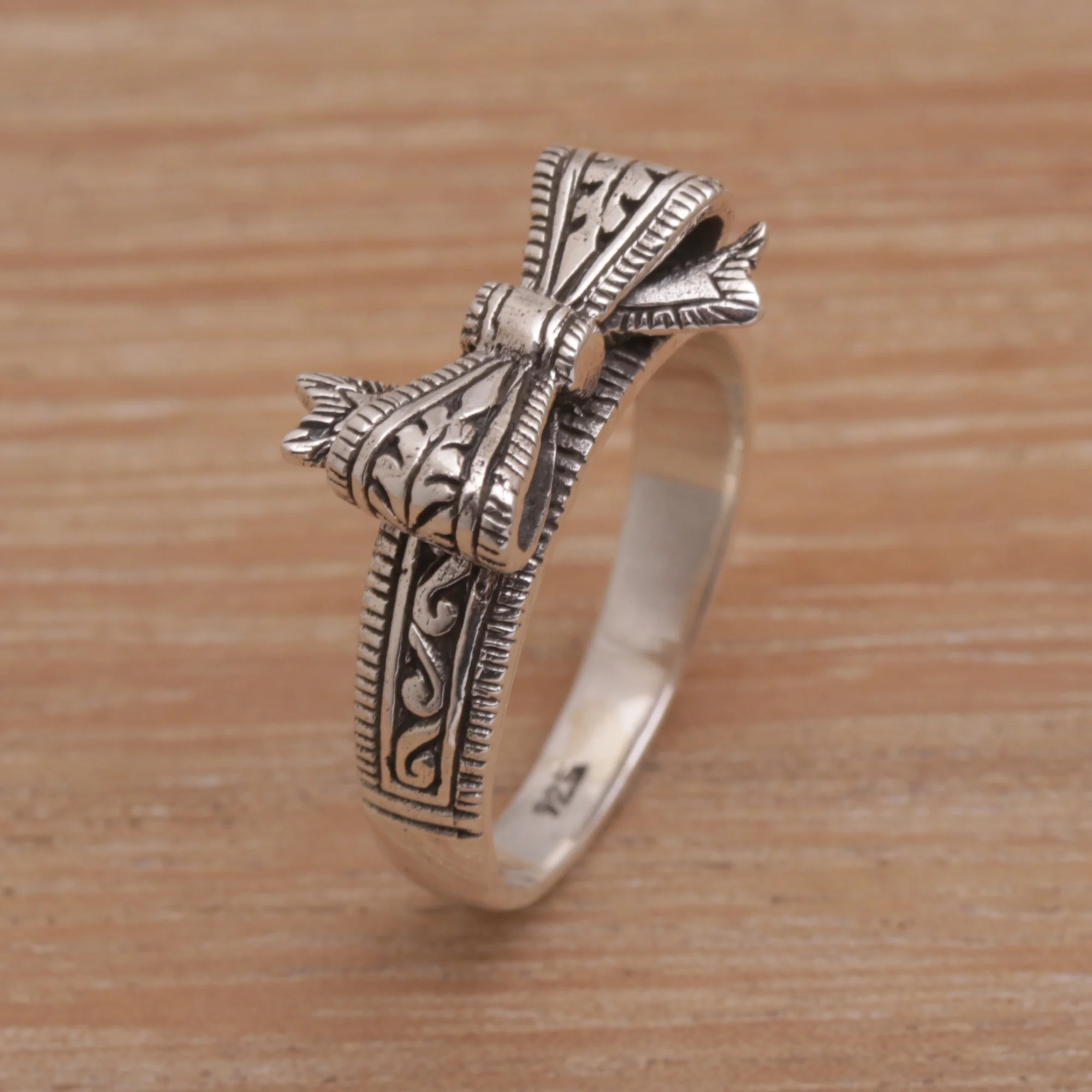 Celuk Bow Sterling Silver Cocktail Ring - Image 5