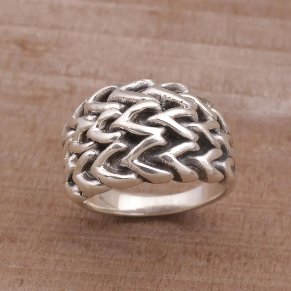 Chain Stitch Chain Stitch Motif Sterling Silver Cocktail Ring - Image 3