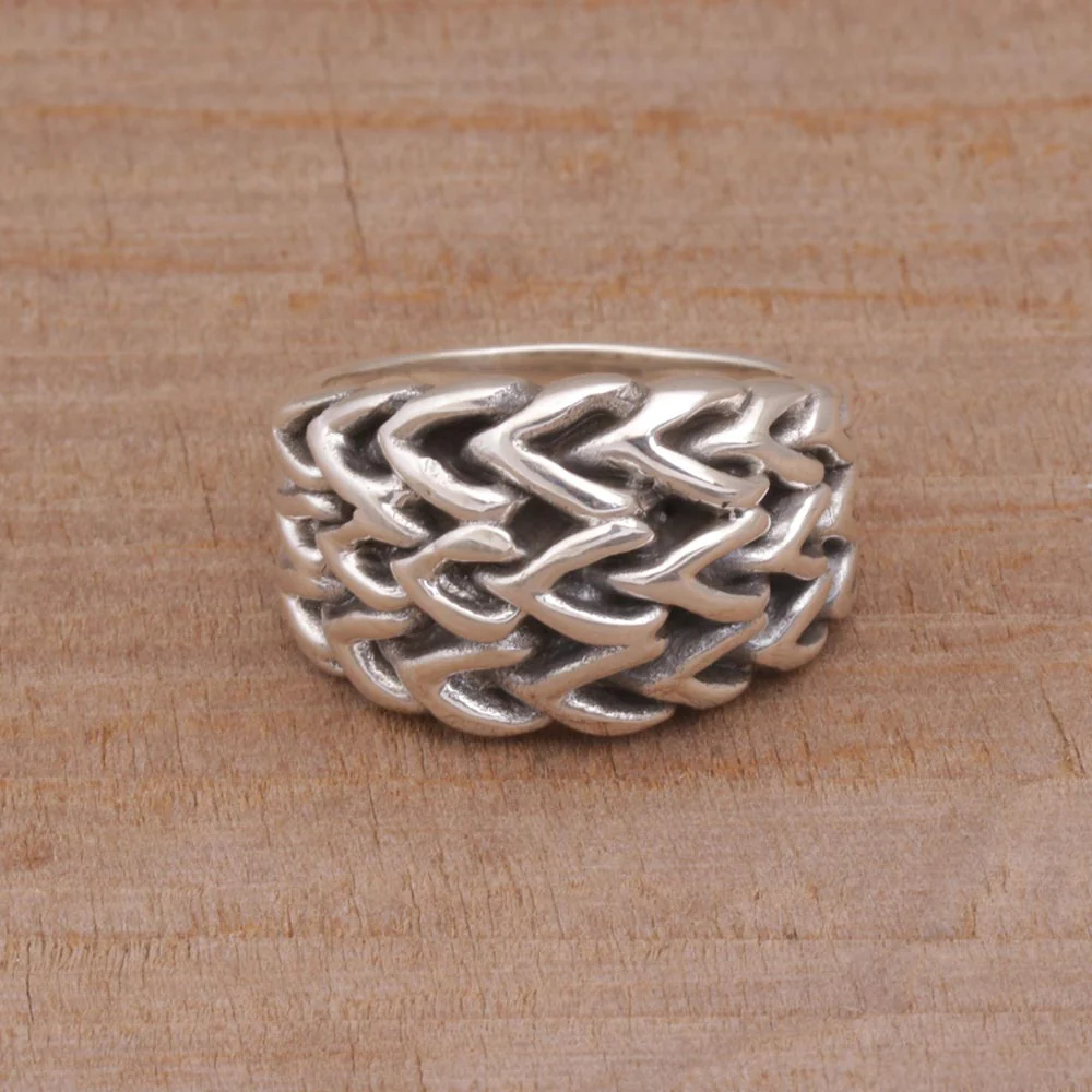 Chain Stitch Chain Stitch Motif Sterling Silver Cocktail Ring - Image 4