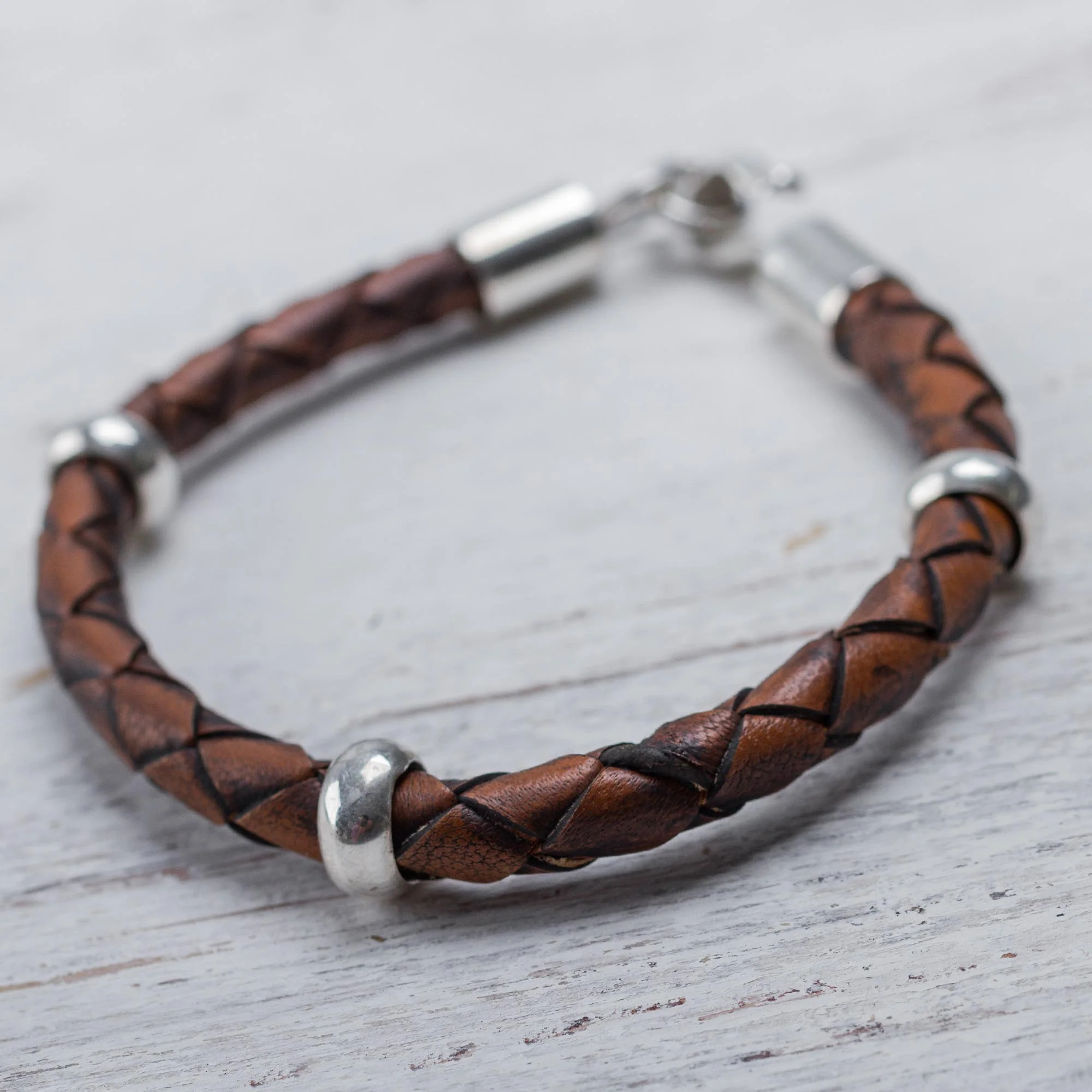 Chankas Warrior Leather Bracelet - Image 4