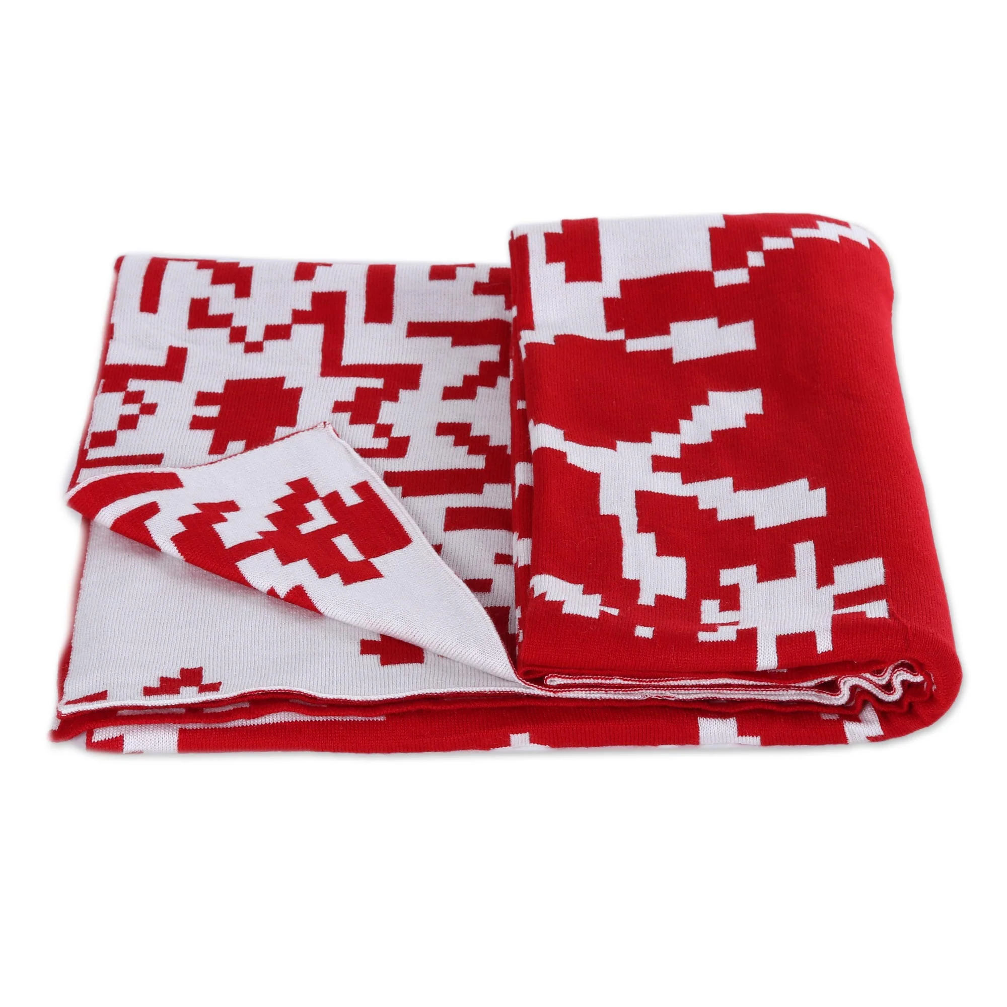 Christmas Fantasy in Poppy Christmas-Themed Knit Throw in Poppy from India - Image 4