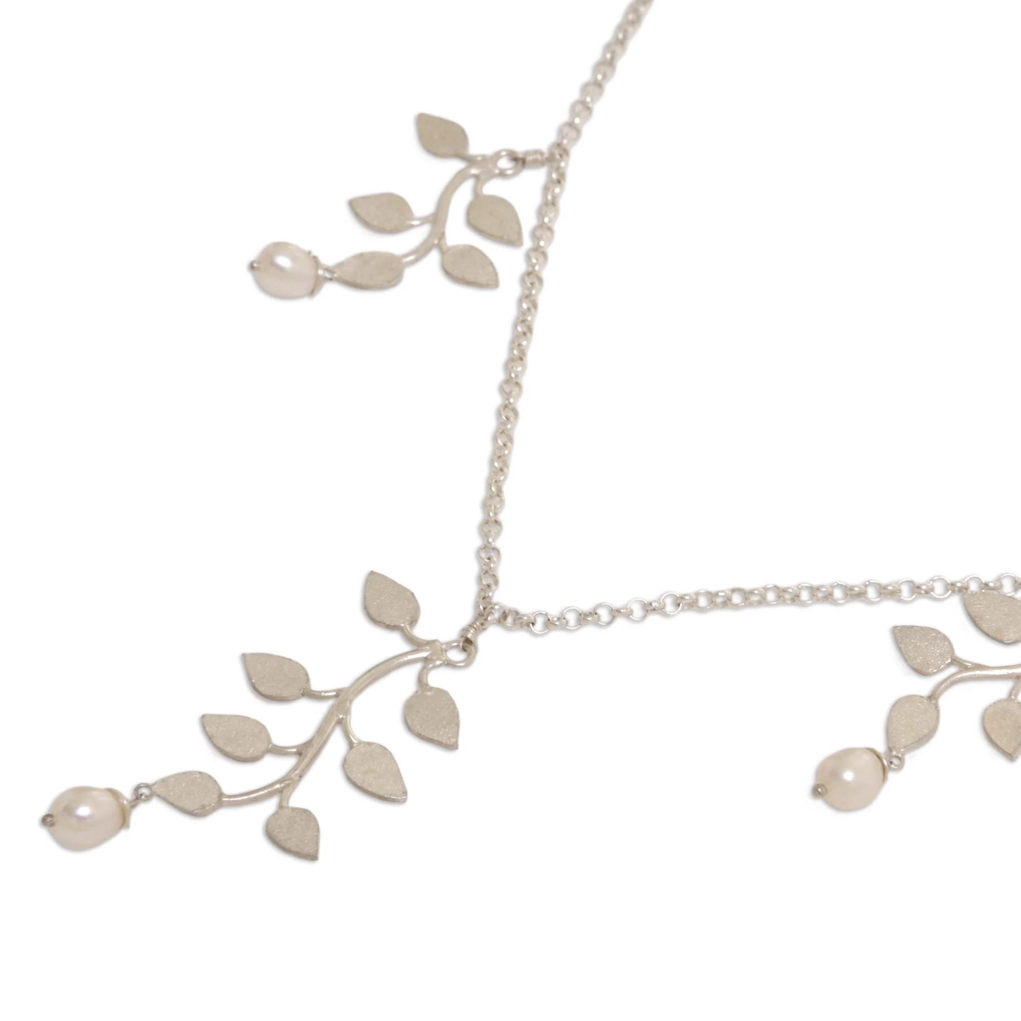 Cloud Forest White Pearl & Silver Necklace - Image 5