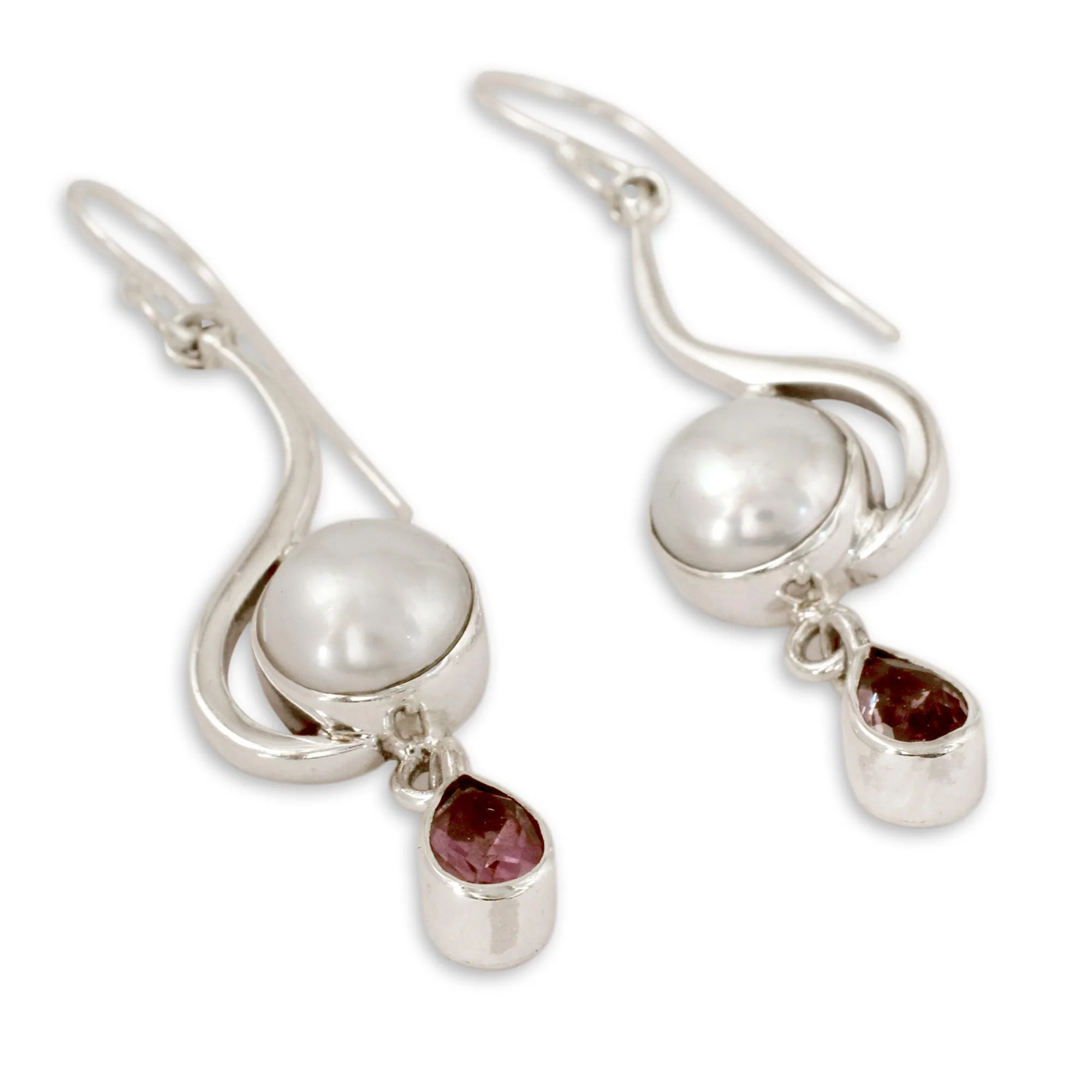 Cloud Sonnet Freshwater Pearl Earrings - Image 3