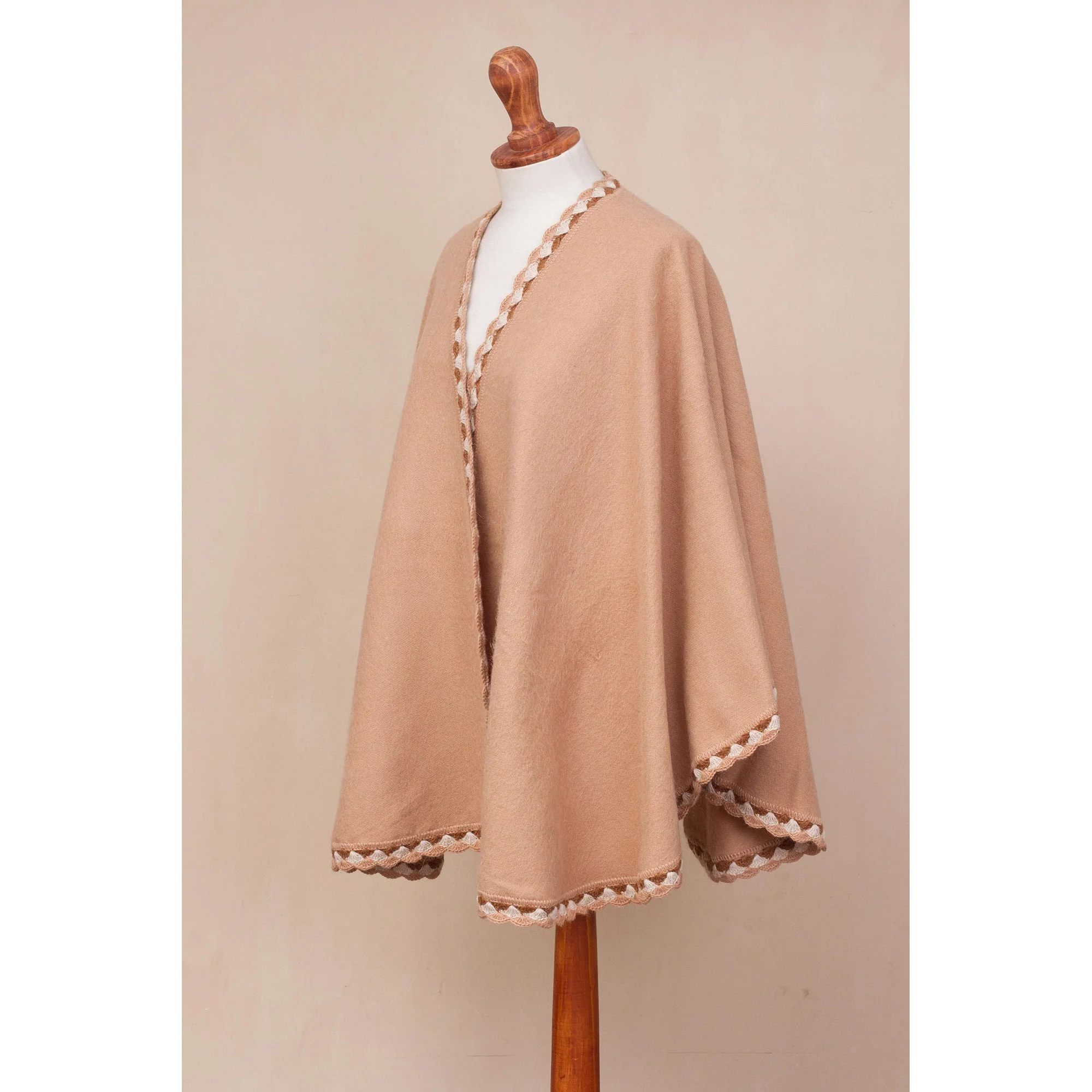 Cozy Holiday in Caramel Wrap - Image 5