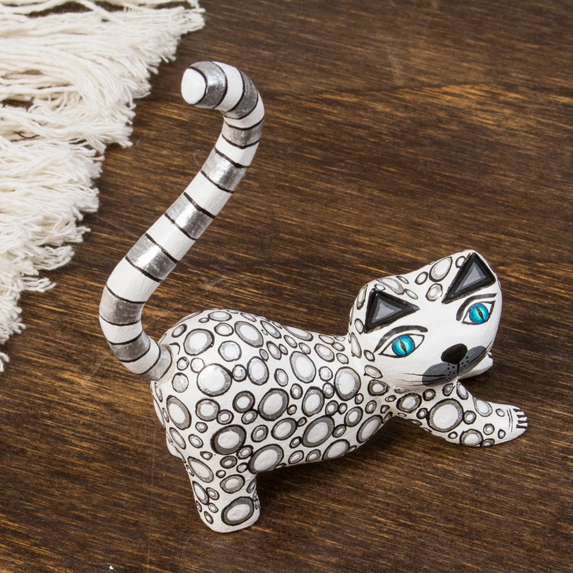 Curiosity Cousin in White Handcrafted White Wood Alebrije Playful Cat Figurine - Image 3