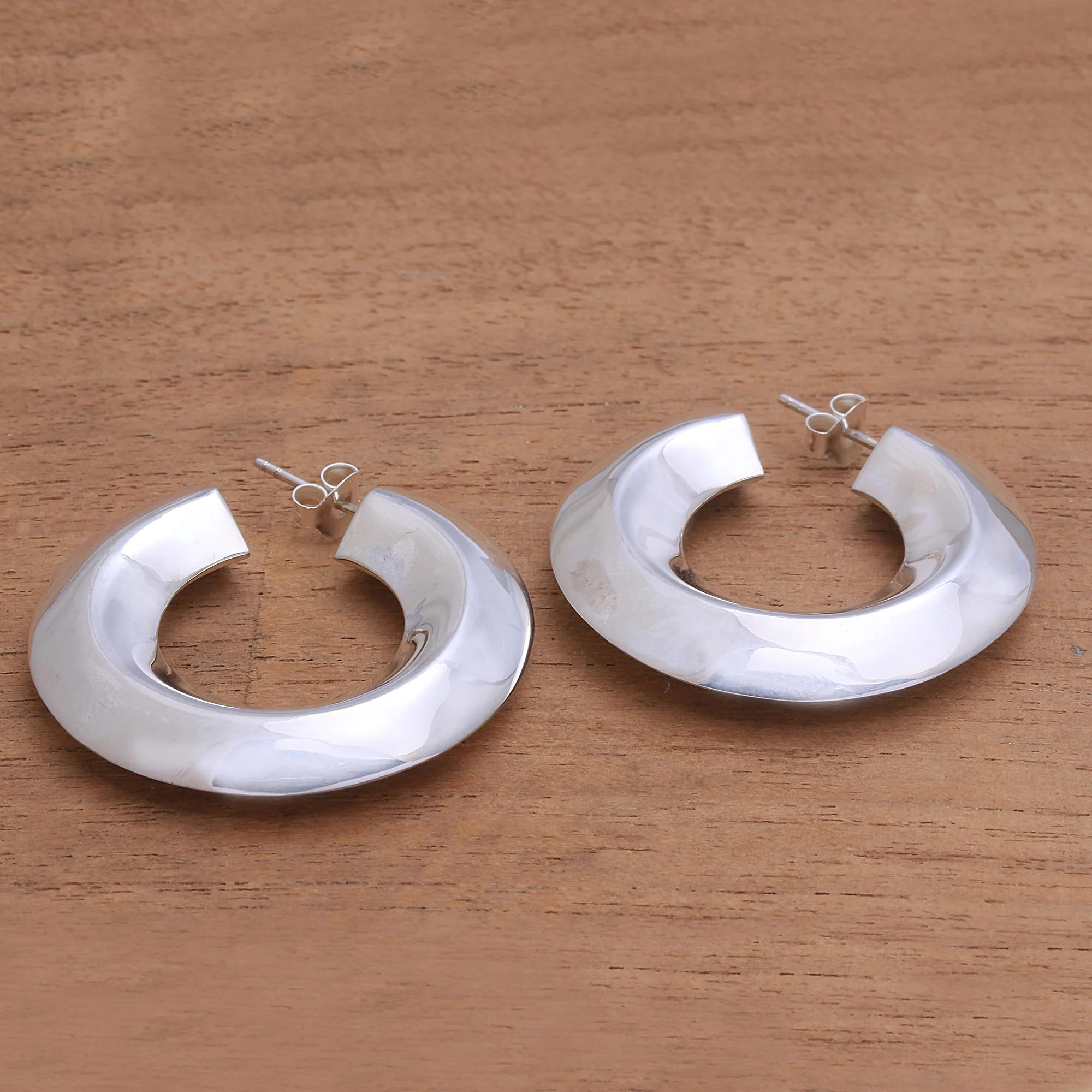 Curving Pillars Modern Sterling Silver Half-Hoop Earrings from Bali - Image 3