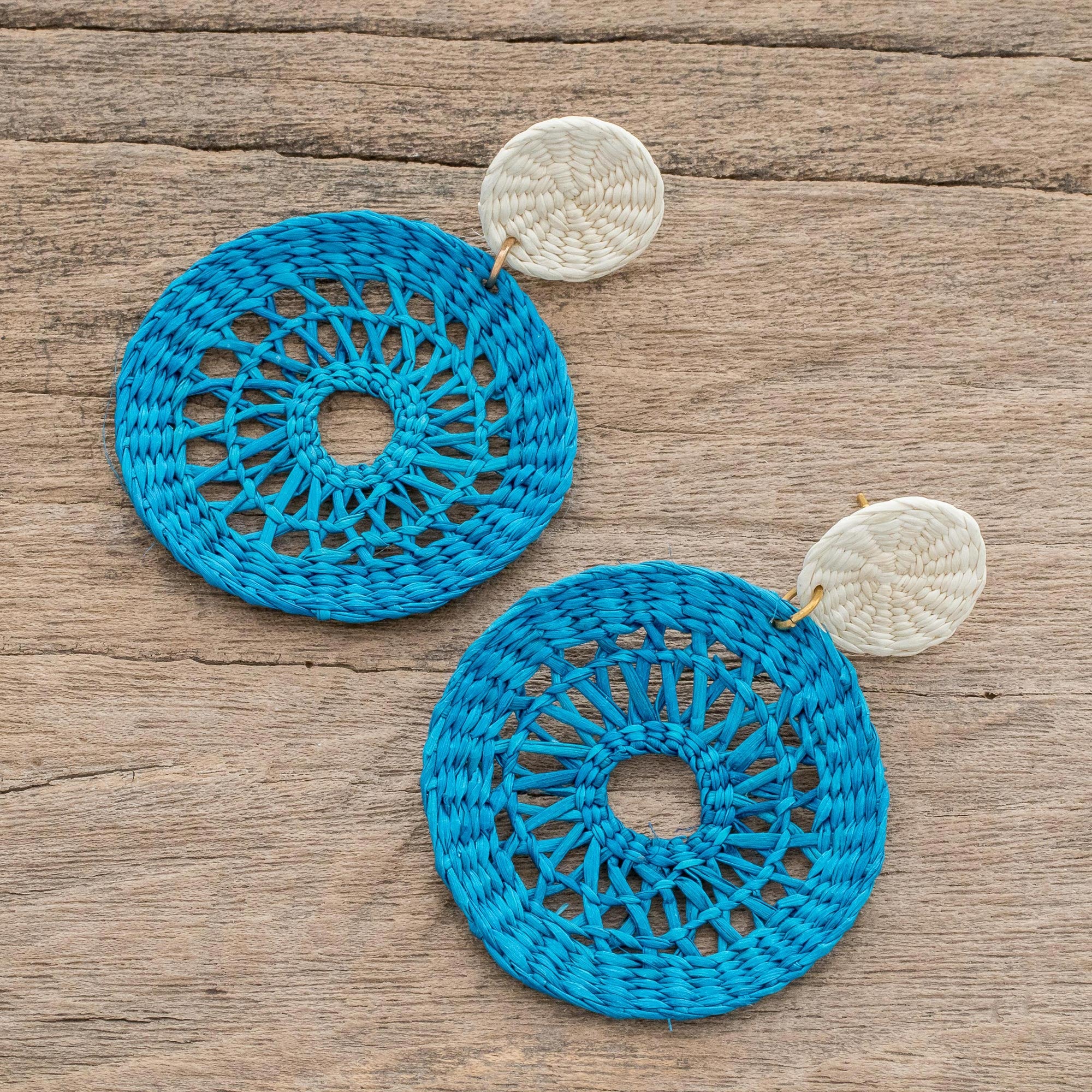 Delightful Nature in Azure Handmade Circular Natural Fiber Earrings in Azure - Image 3