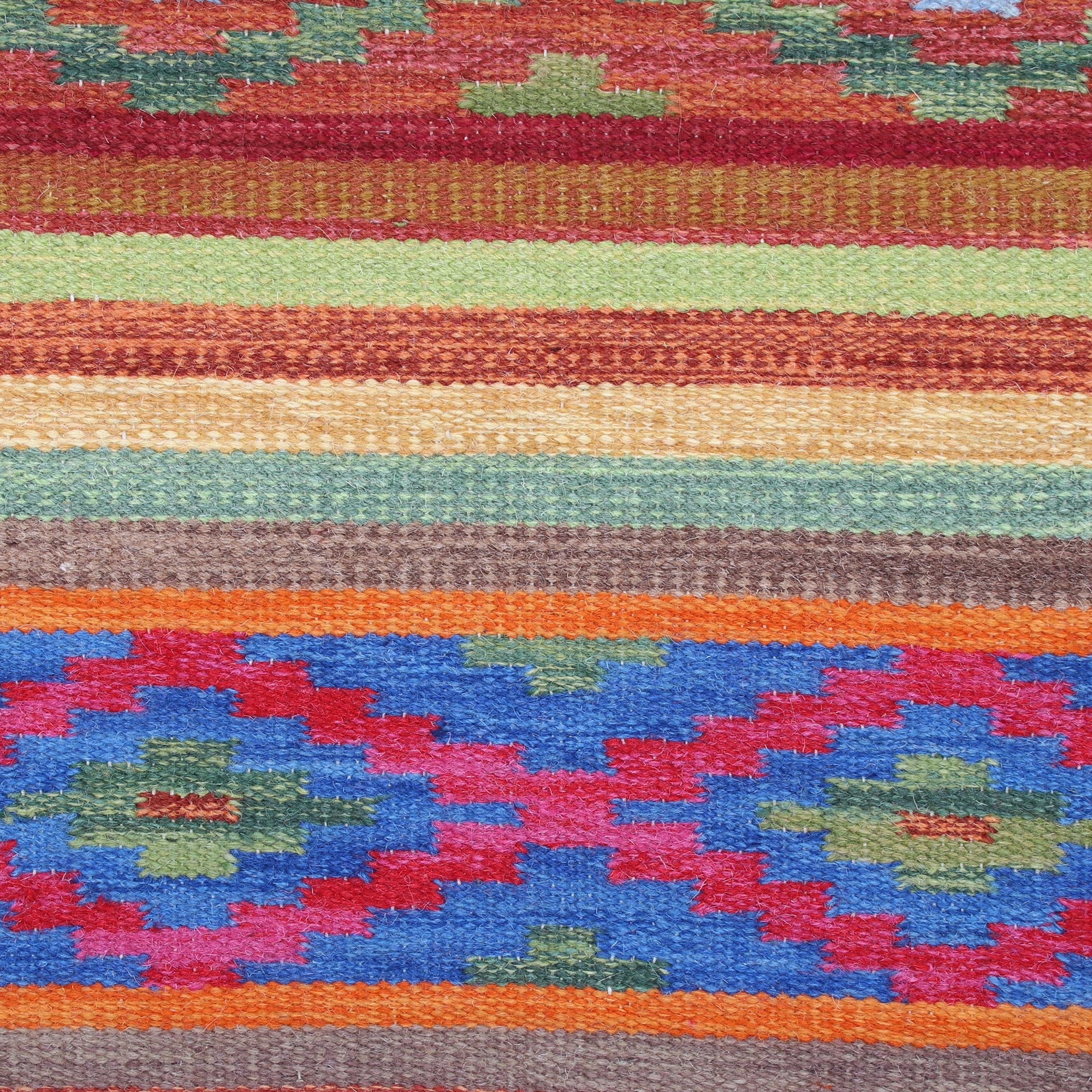 Diamond Illusion Diamond Pattern Wool Area Rug from India (3x5) - Image 3