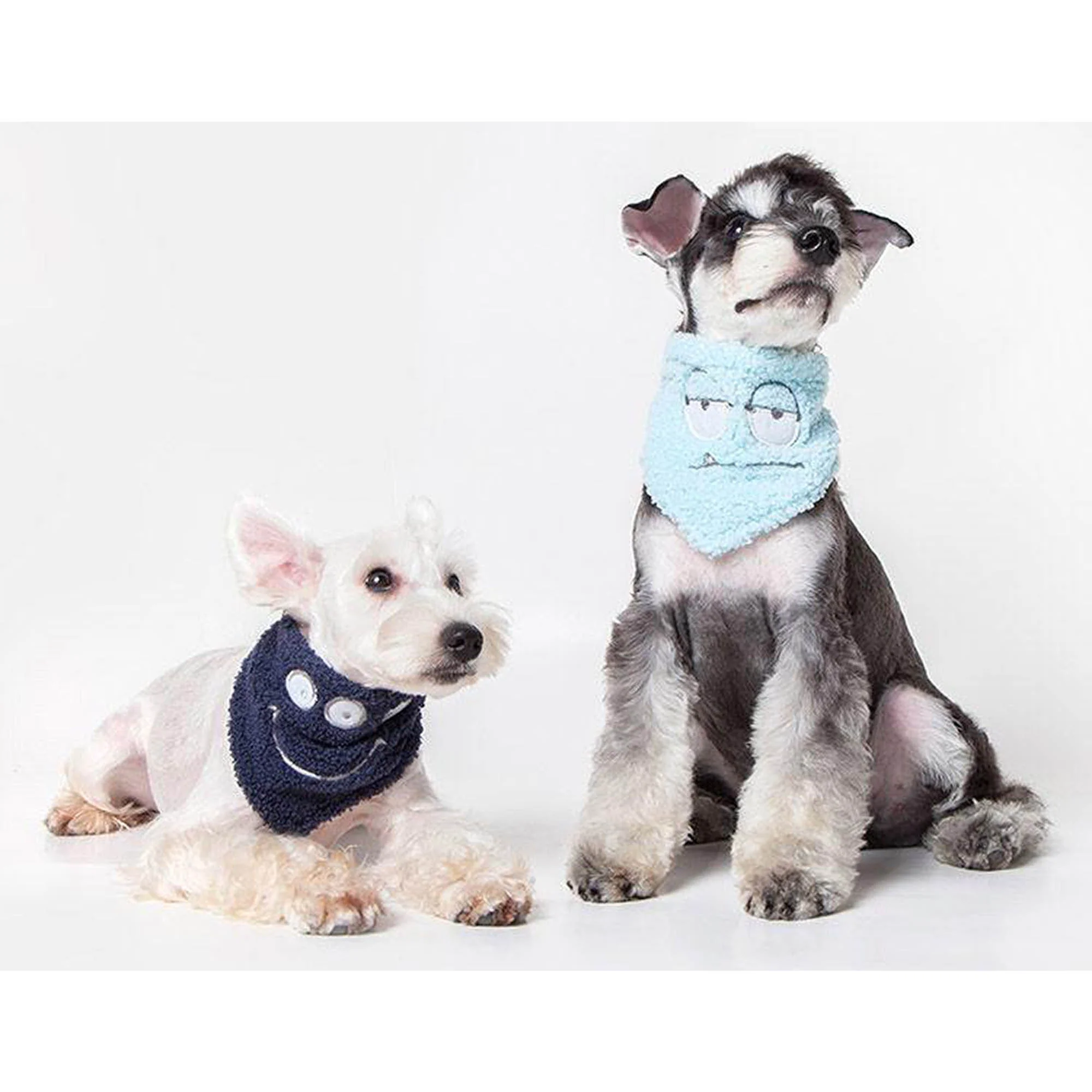Touchdog&reg; Dizzy-Eyed Dog Bandana & Scarf - Image 4