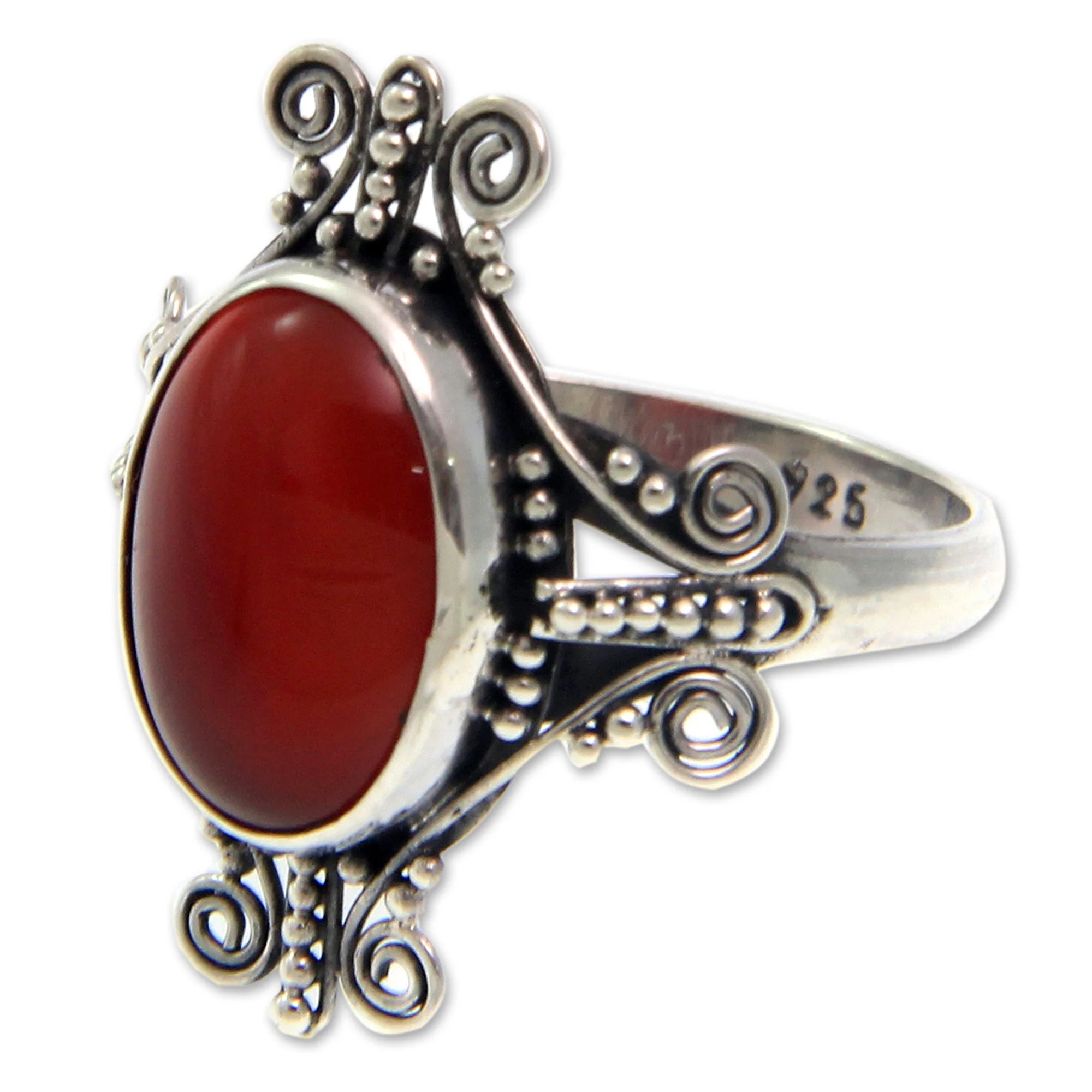 Dreams of Bali Chalcedony and Silver Cocktail Ring - Image 3