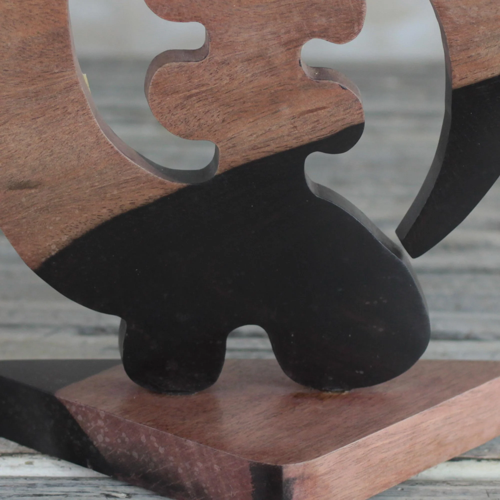 Elegant Gye Nyame Ebony Wood Gye Nyame Adinkra Statuette from Ghana - Image 3