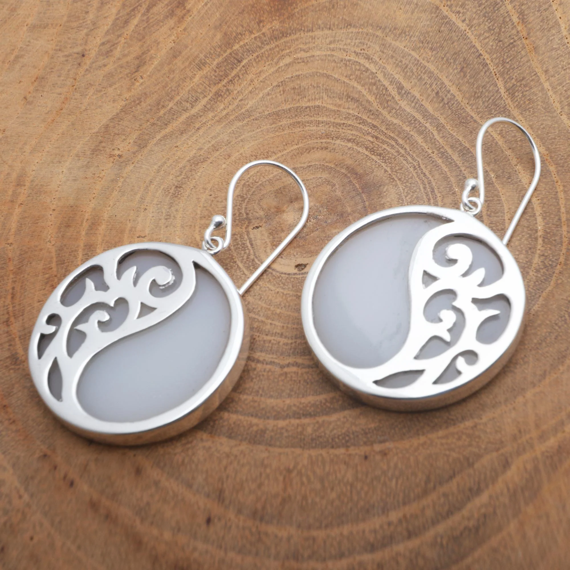 Elegant Yin and Yang Sterling Silver and Resin Dangle Earrings from Bali - Image 3