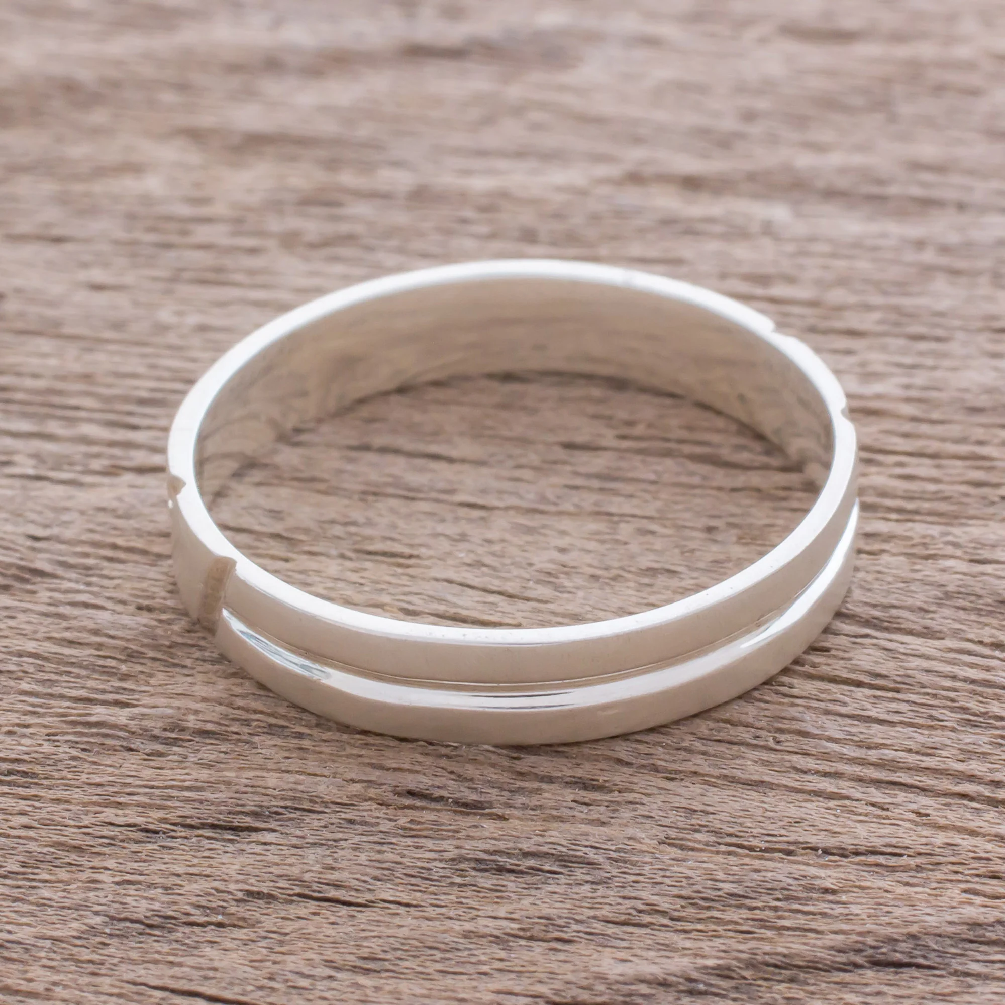 Faith in Life Simple Sterling Silver Band Ring Crafted in Guatemala - Image 3