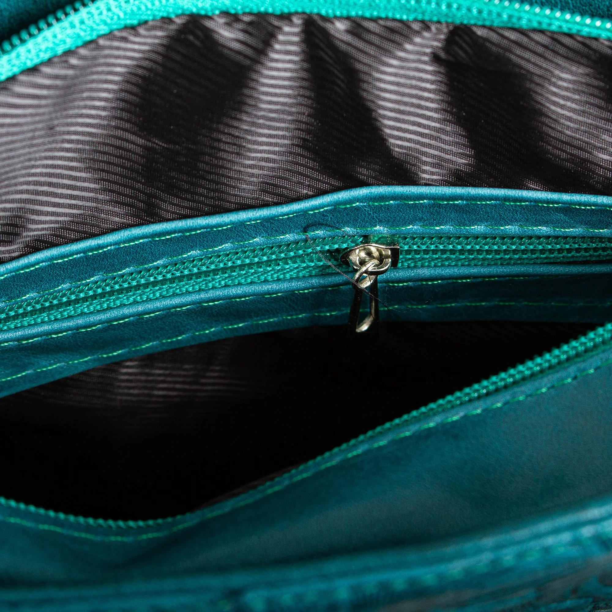 Flower Carrier in Teal Floral Leather Shoulder Bag in Teal from Mexico - Image 4
