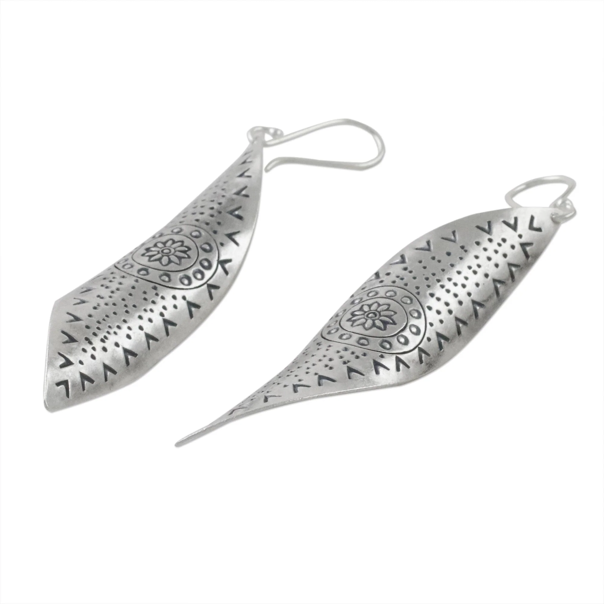 Gentle Breeze Handcrafted Karen Silver Dangle Earrings from Thailand - Image 4