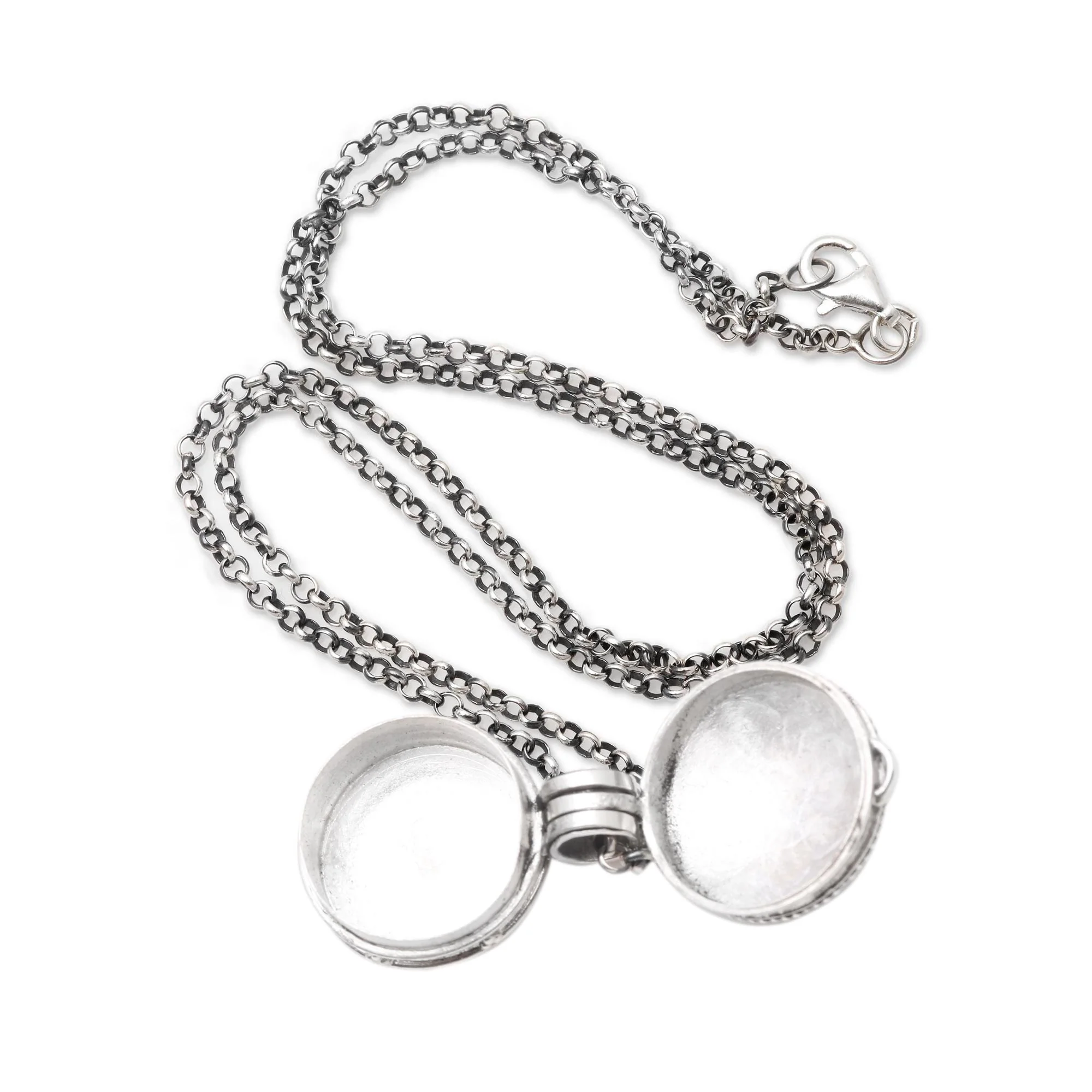 Gianyar Grace Amethyst and Sterling Silver Locket Pendant Necklace - Image 3