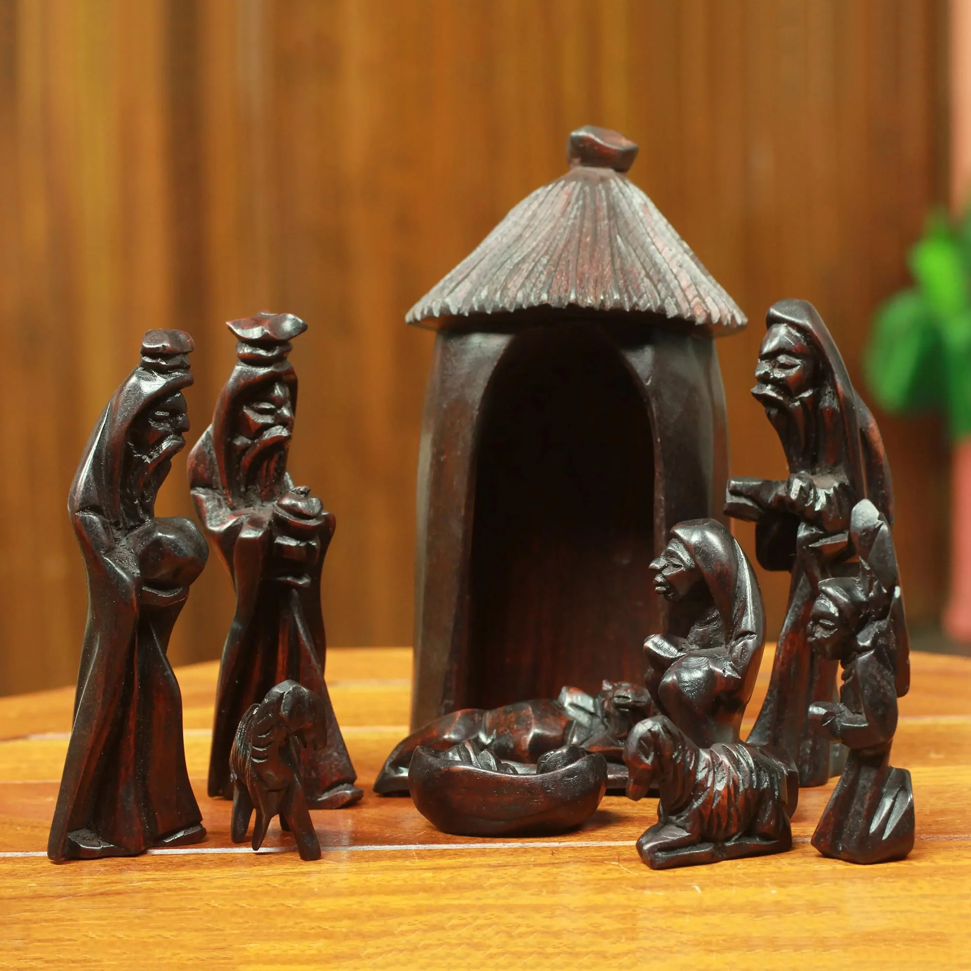 Gifts from the Ghanaian Magi Handcrafted Teak Wood Nativity Scene Sculpture (14 Piece) - Image 3