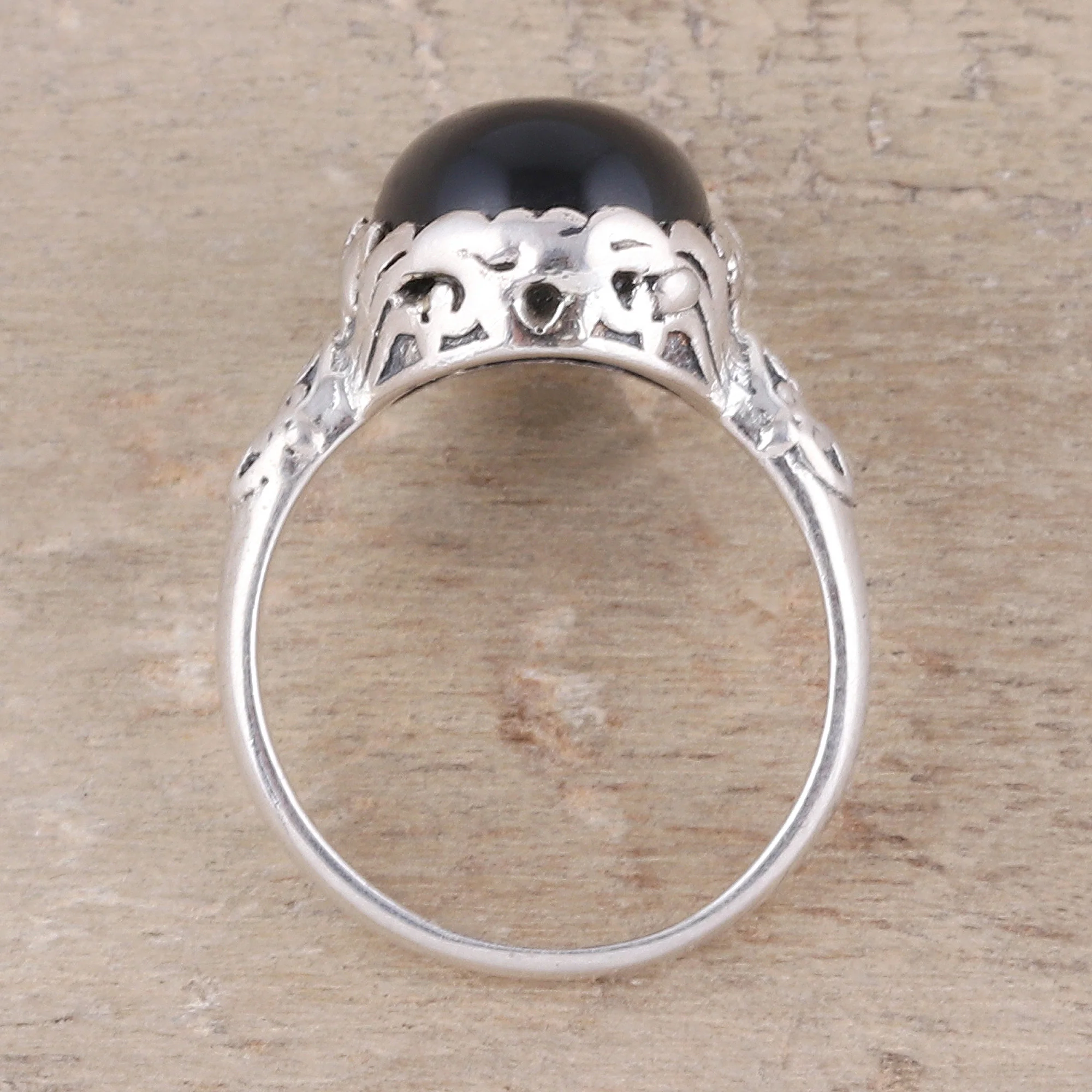 Glamorous Beauty in Black Oval Onyx Cocktail Ring in Black from India - Image 4