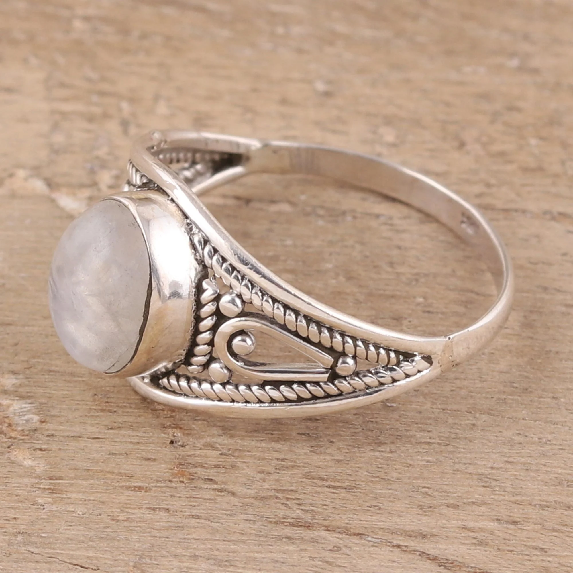 Gleaming Appeal Oval Rainbow Moonstone Cocktail Ring from India - Image 3