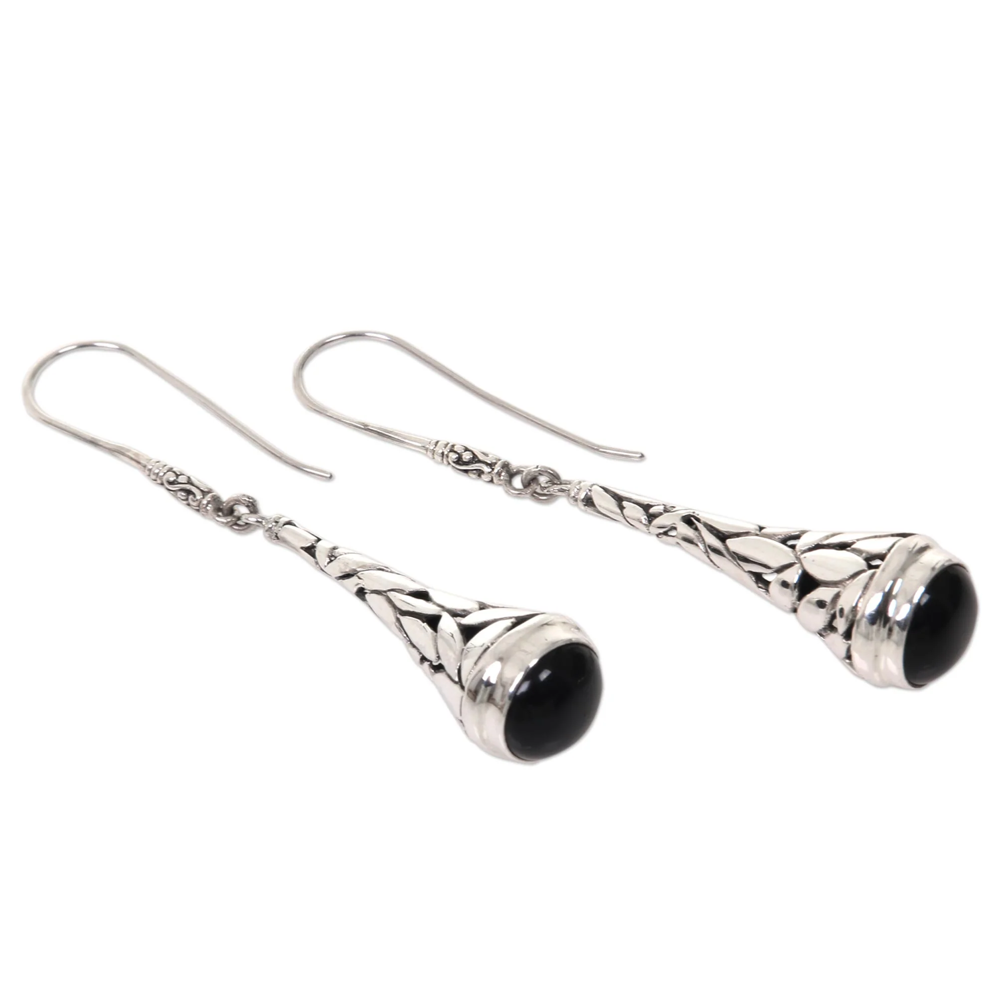 Gleaming Paddy Onyx & Silver Dangle Earrings - Image 4
