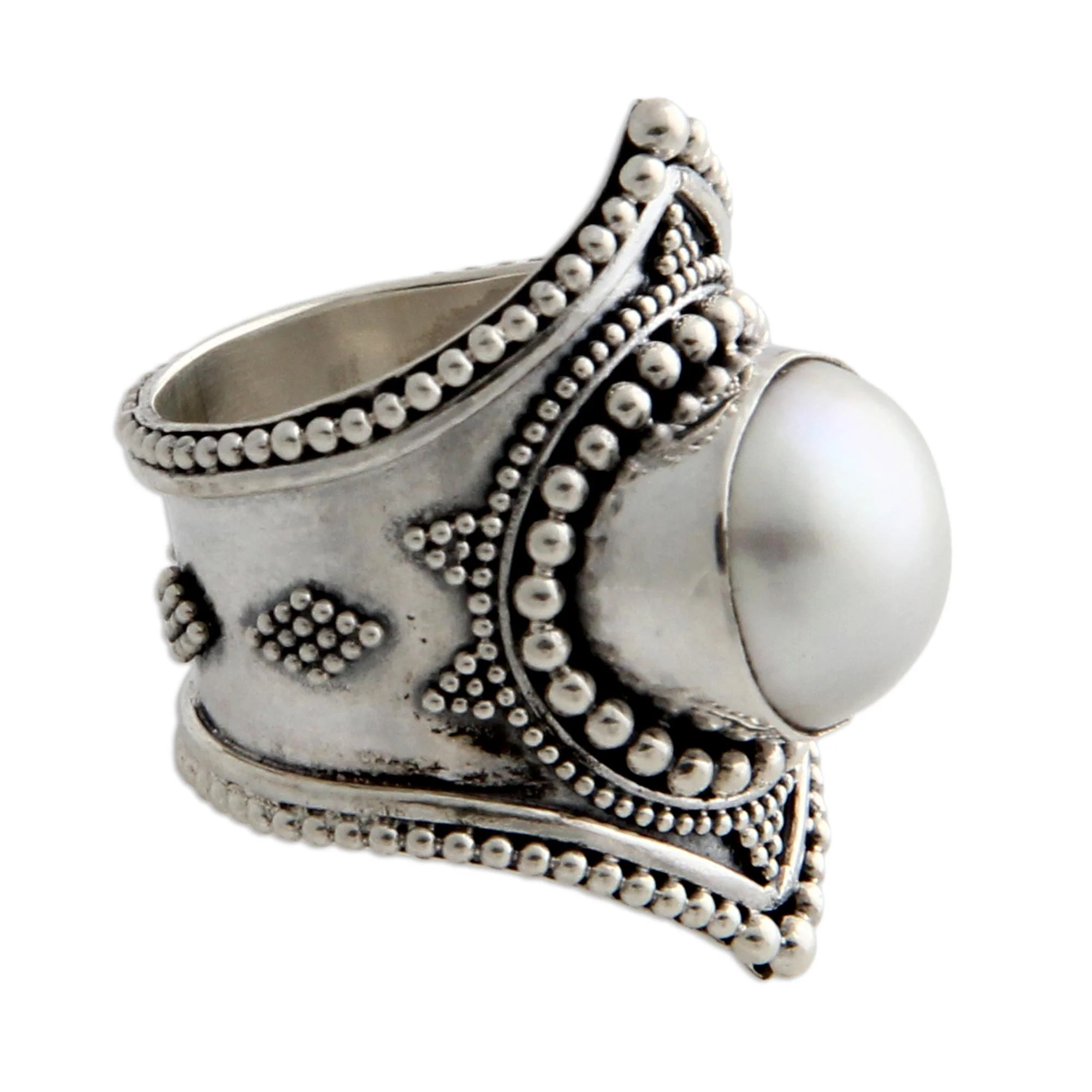 Glowing Cloud Pearl cocktail ring - Image 2