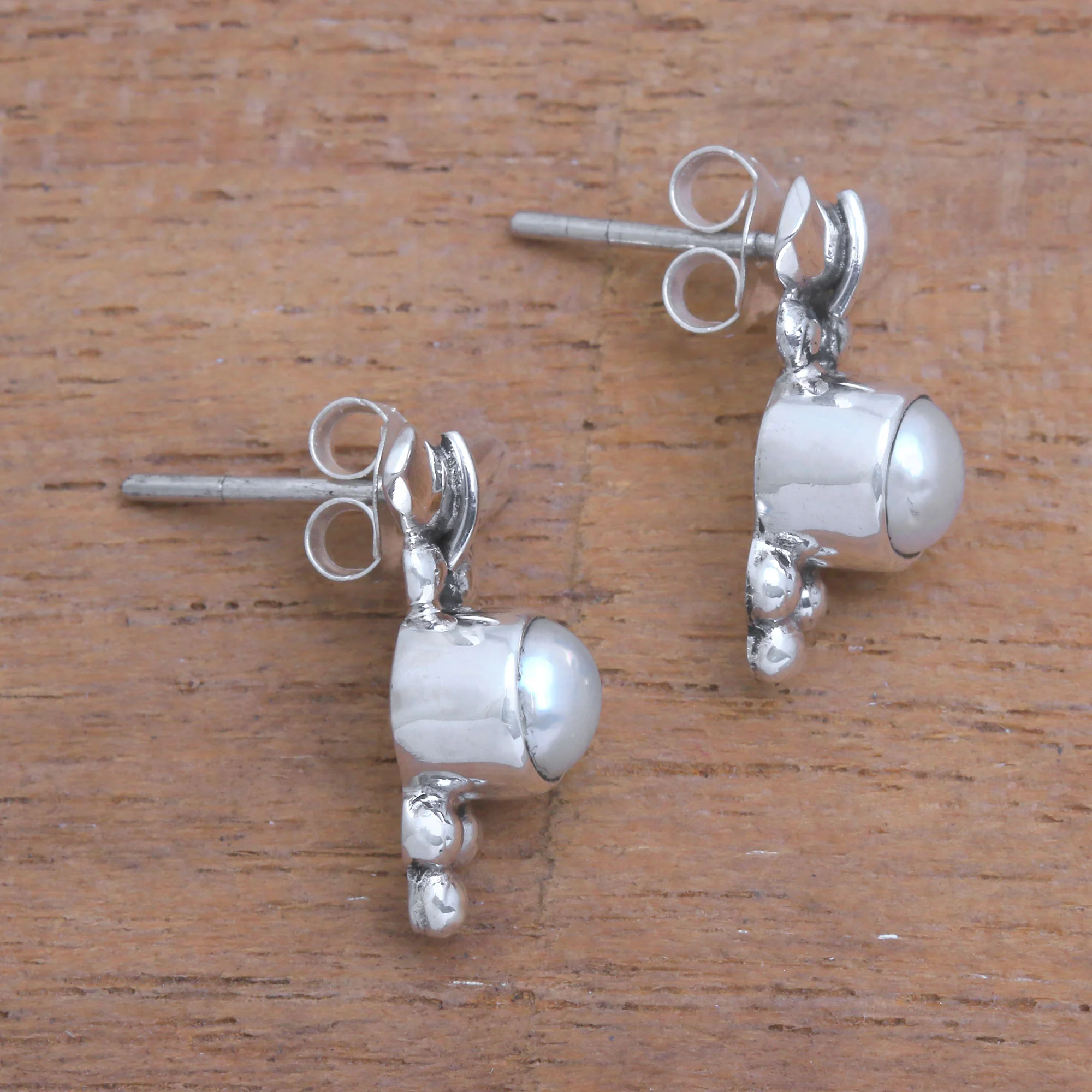 God's Grapes Dot Motif Cultured Pearl Drop Earrings from Bali - Image 3
